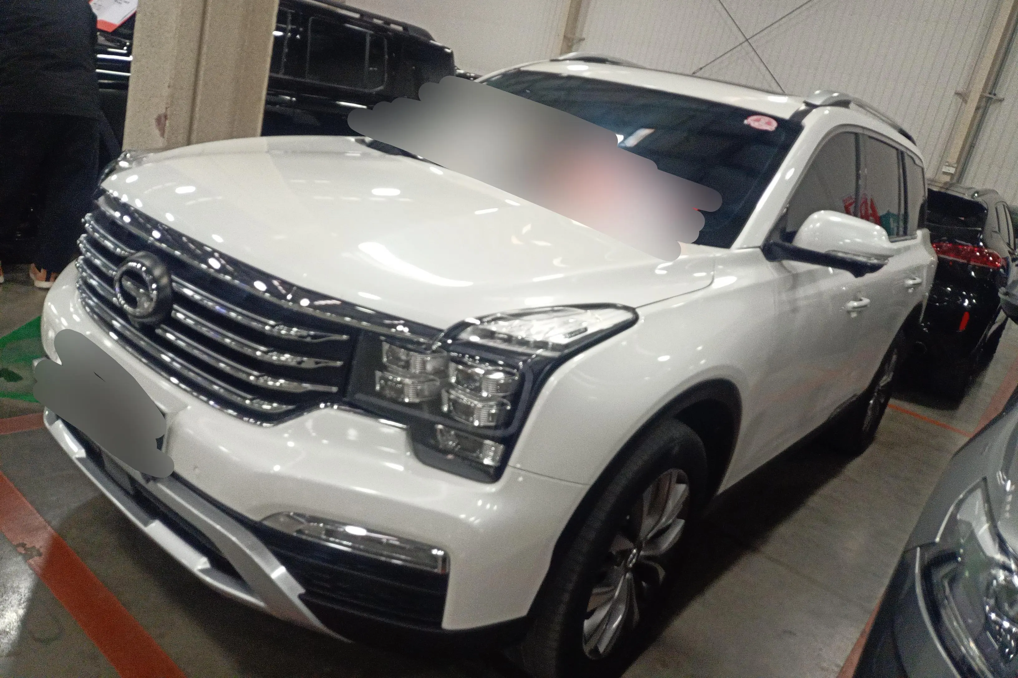 GAC Trumpchi GS8  из Китая