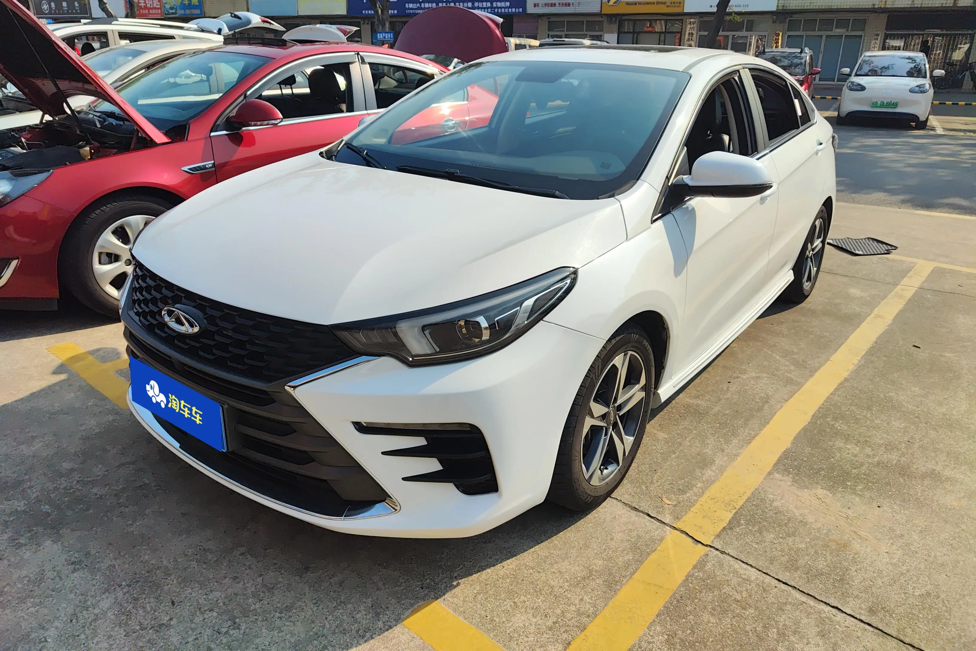 Omoda S5  из Китая