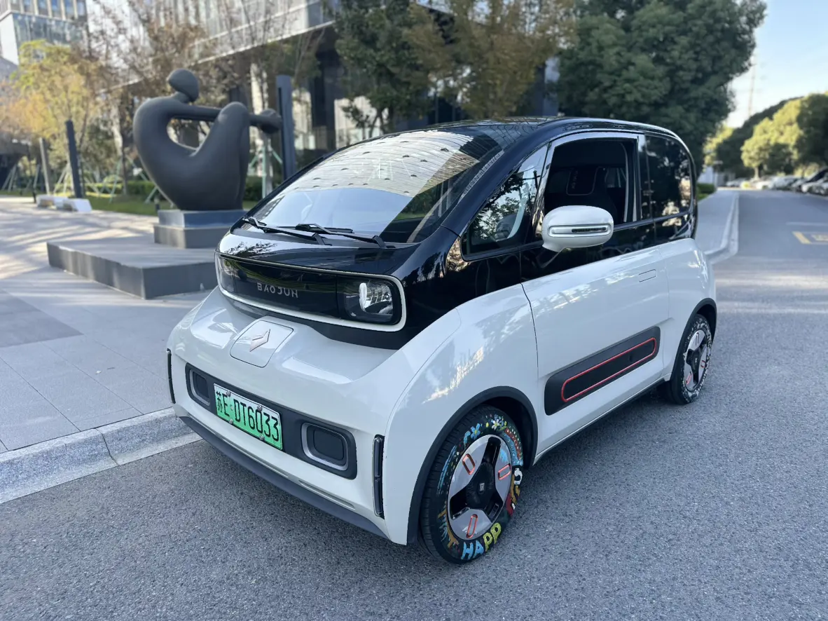 Baojun KiWi EV  из Китая