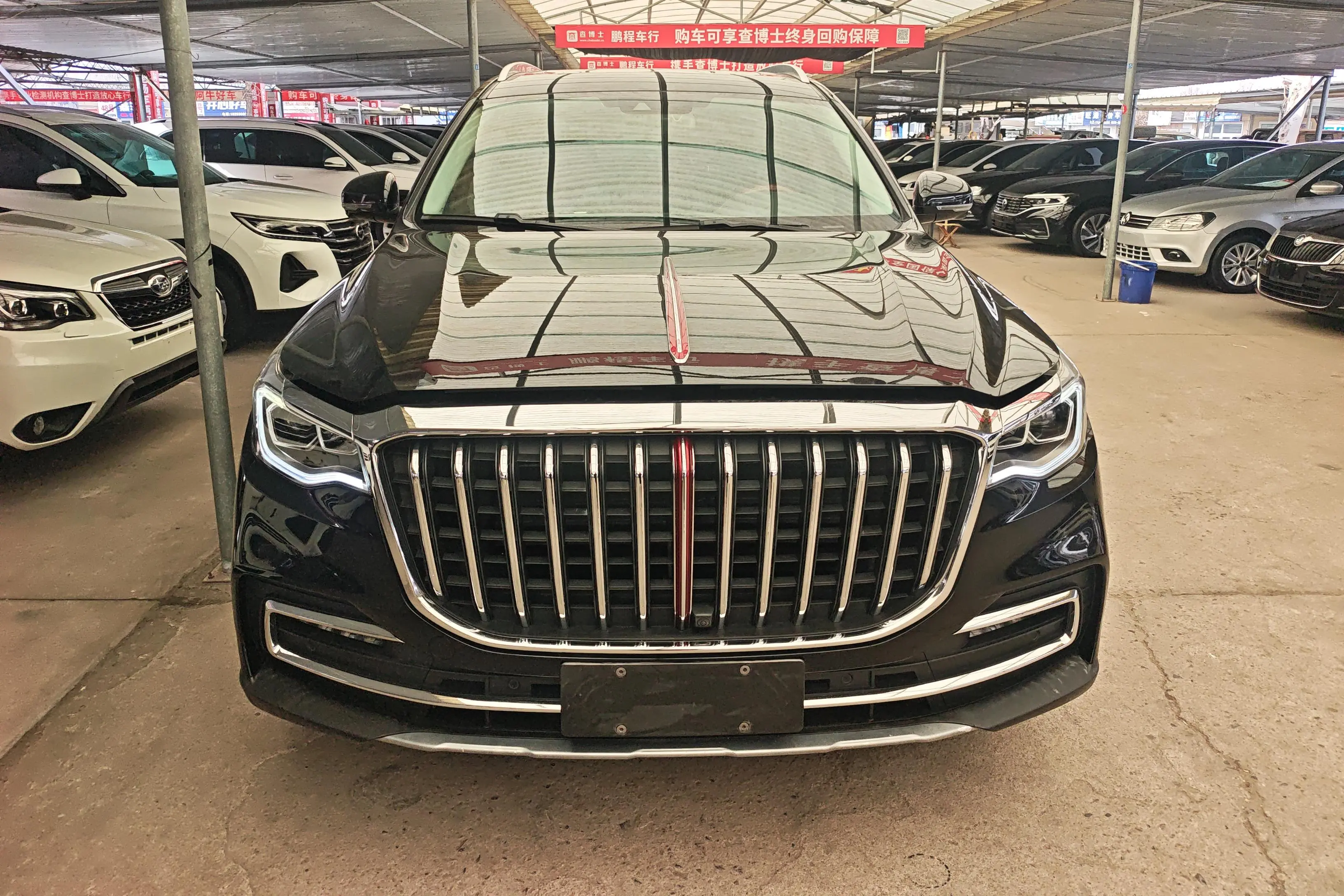 Hongqi HS7  из Китая