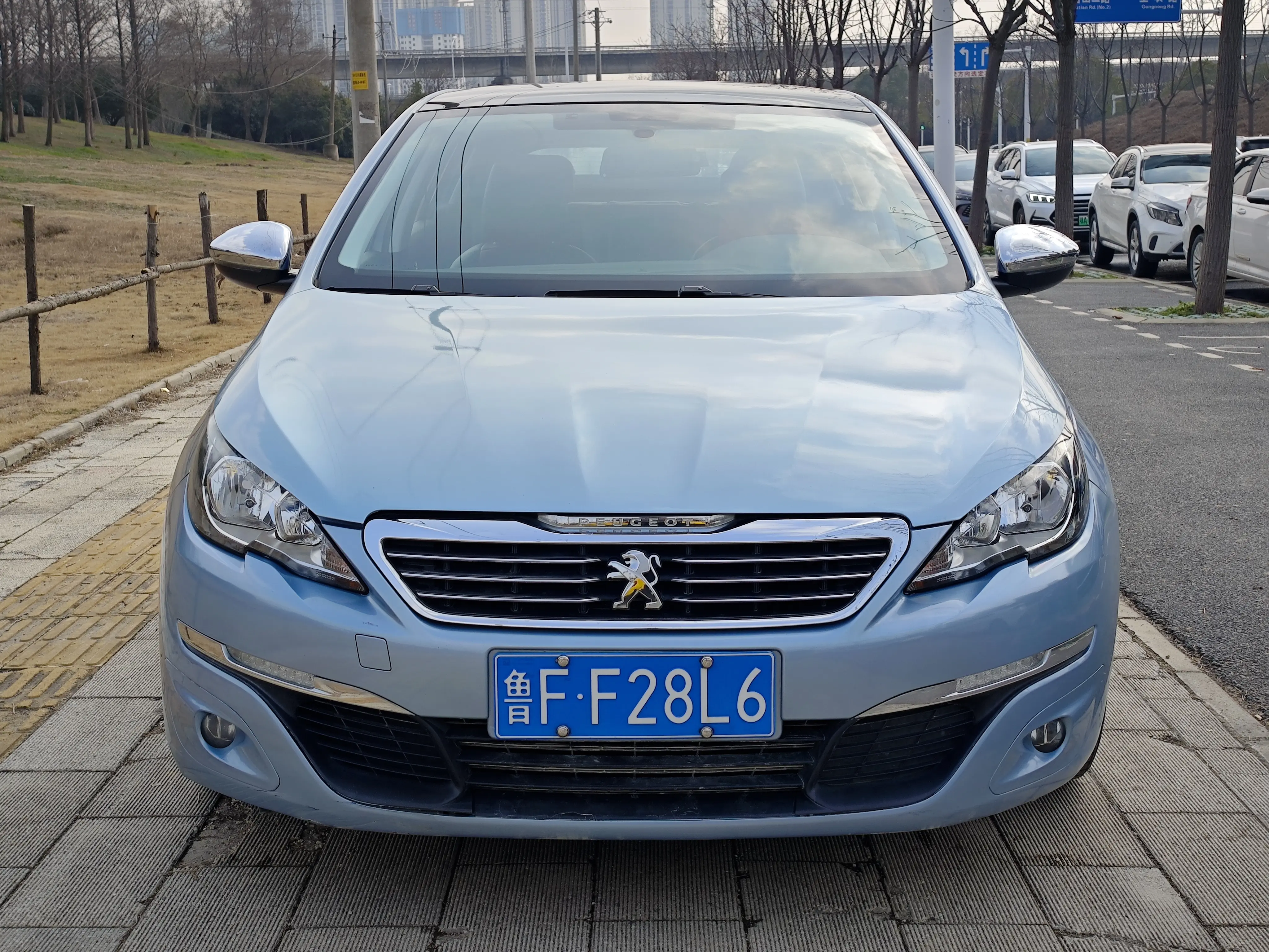 Peugeot 308S  из Китая