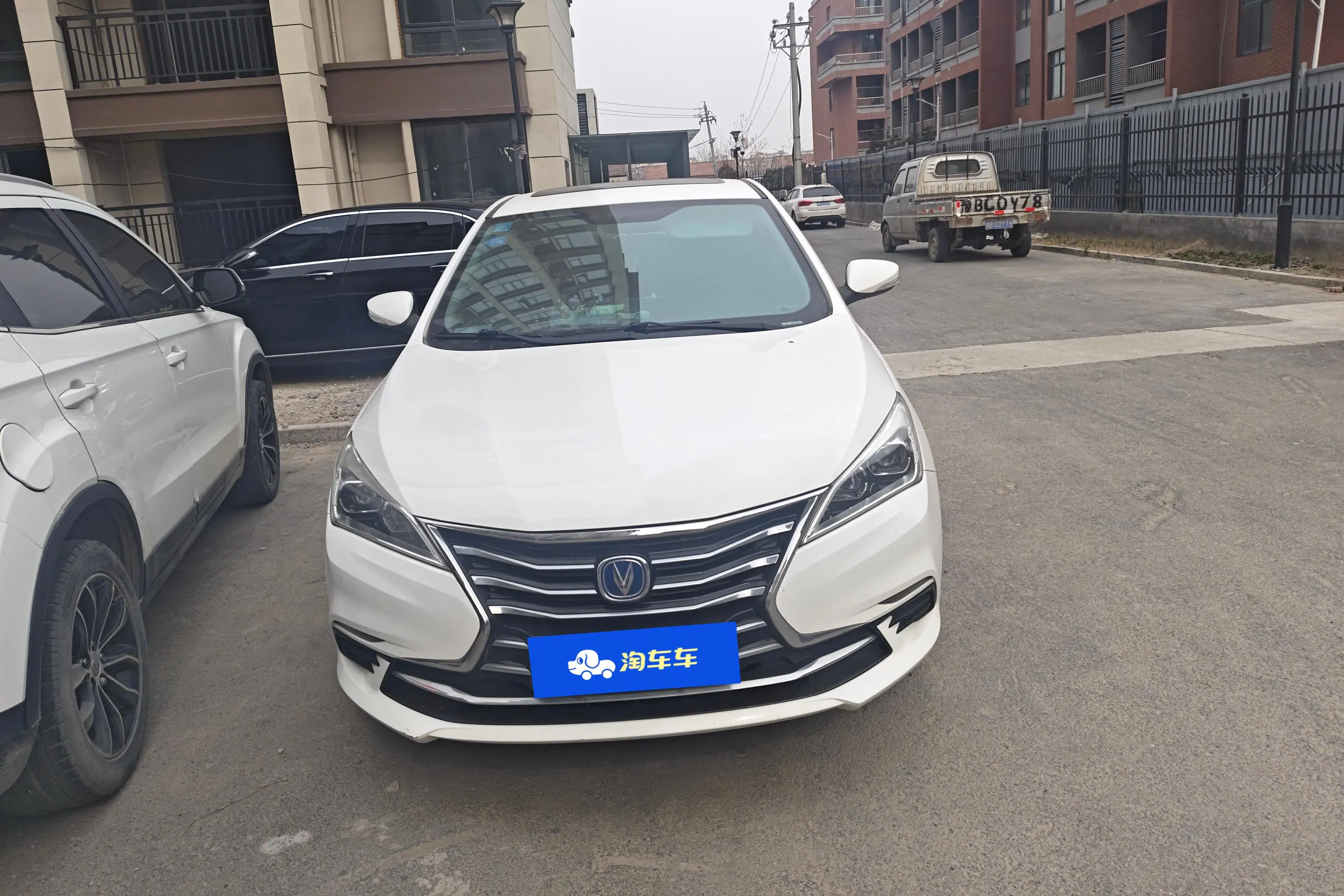 Changan Eado DT  из Китая