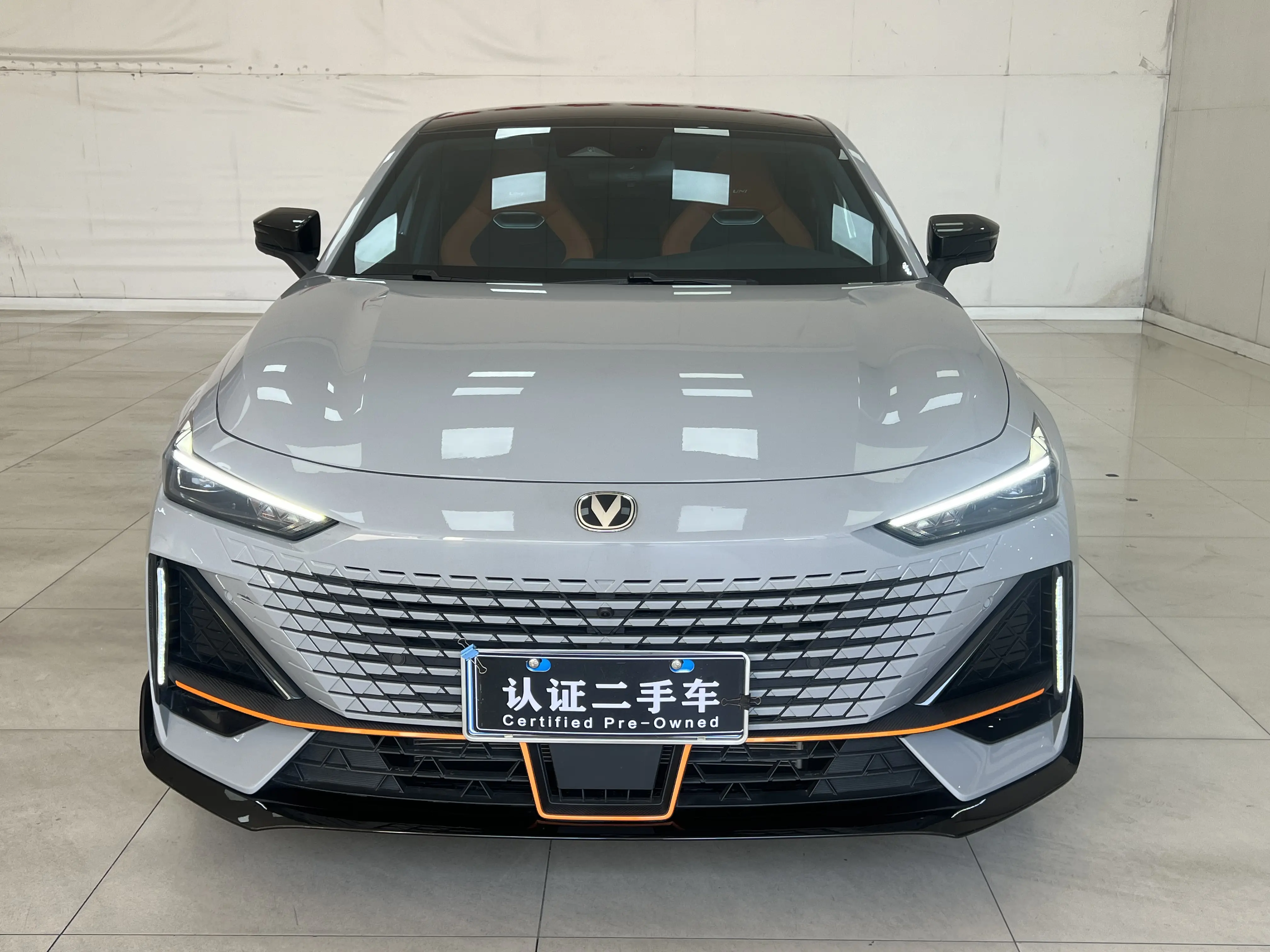 Changan UNI-V  из Китая