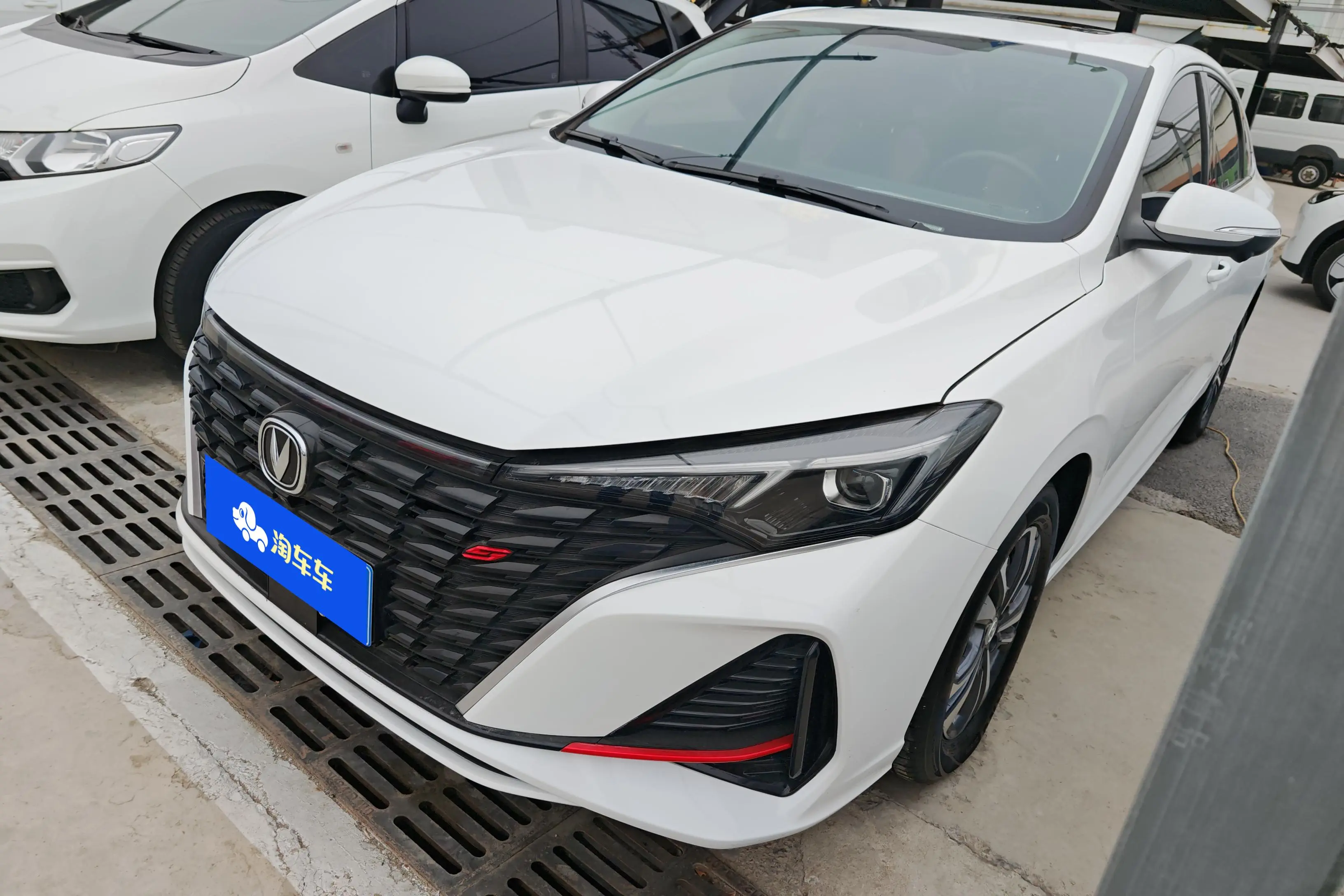 Changan Escape  из Китая
