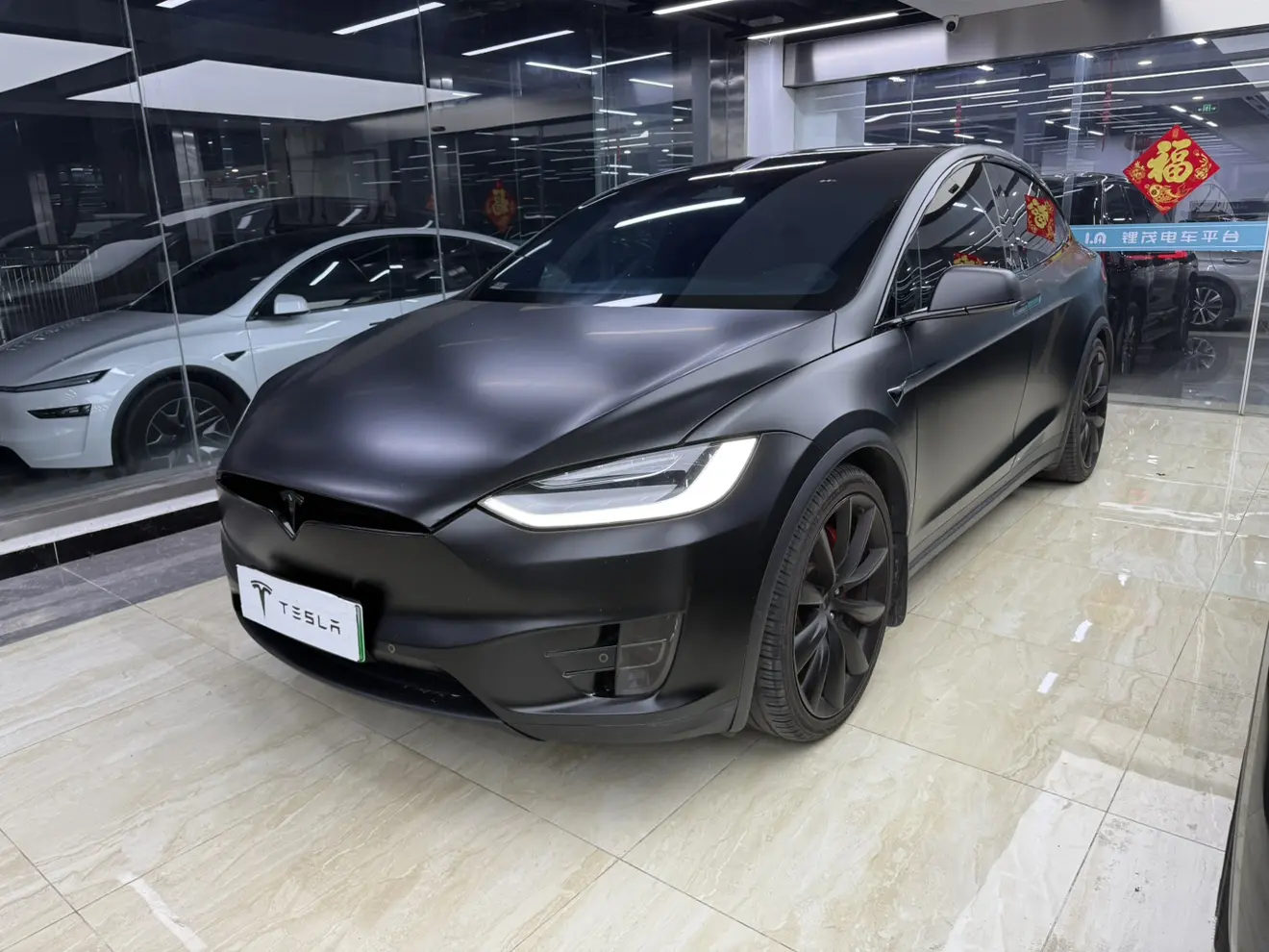 Tesla Model X  из Китая