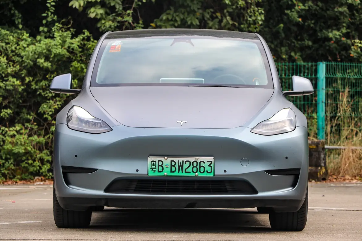 Tesla Model Y  из Китая
