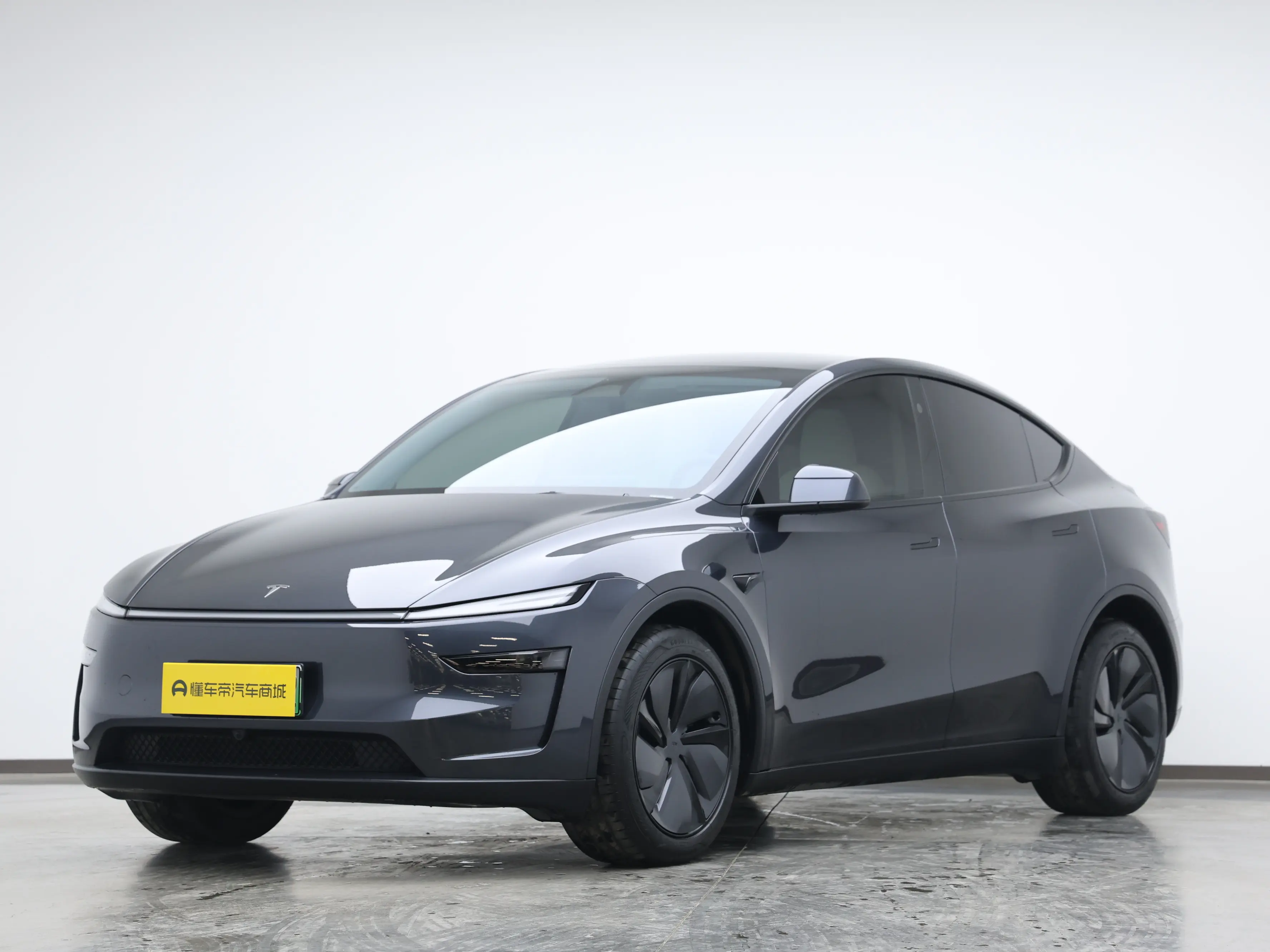 Tesla Model Y  из Китая