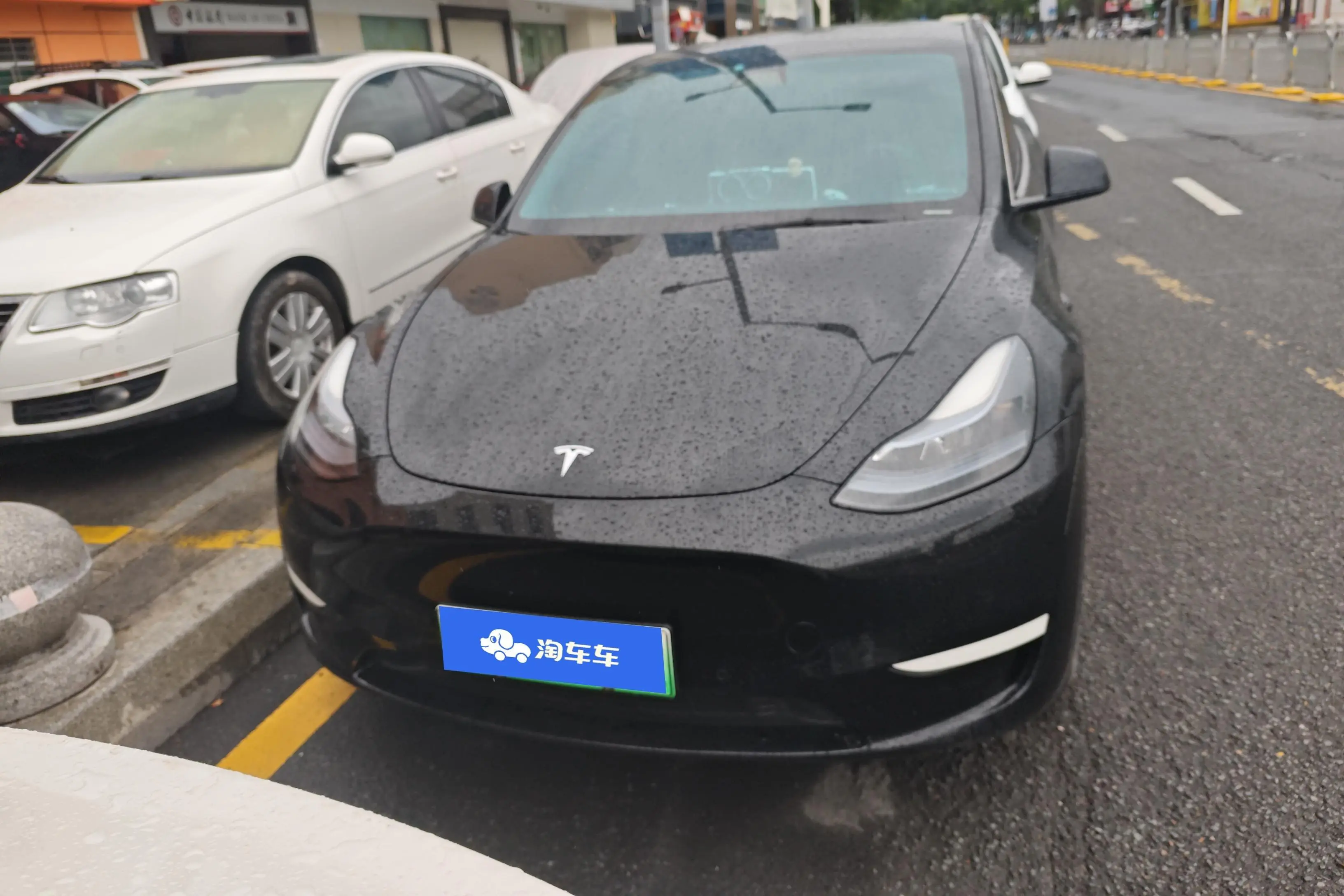 Tesla Model Y  из Китая
