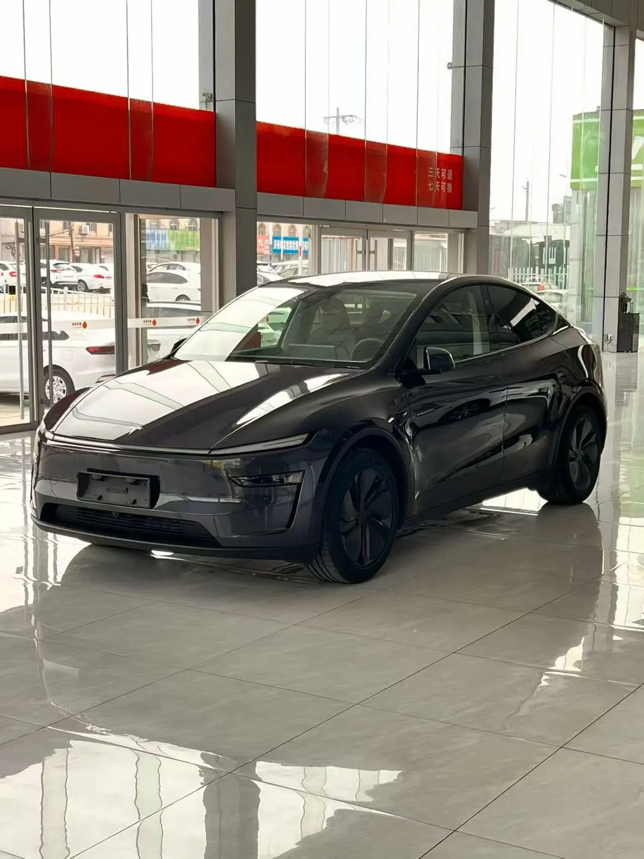 Tesla Model Y  из Китая