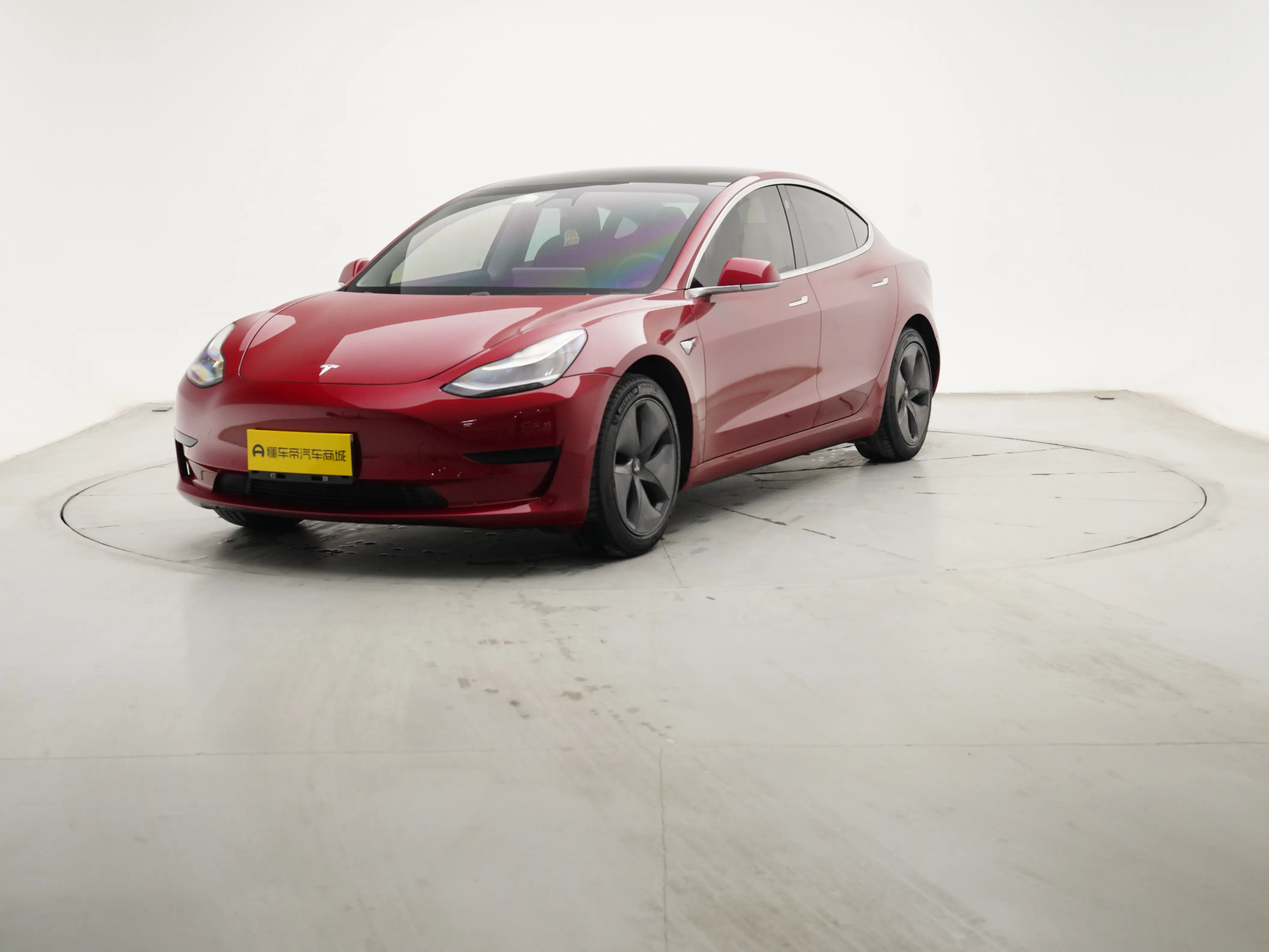 Tesla Model 3  из Китая