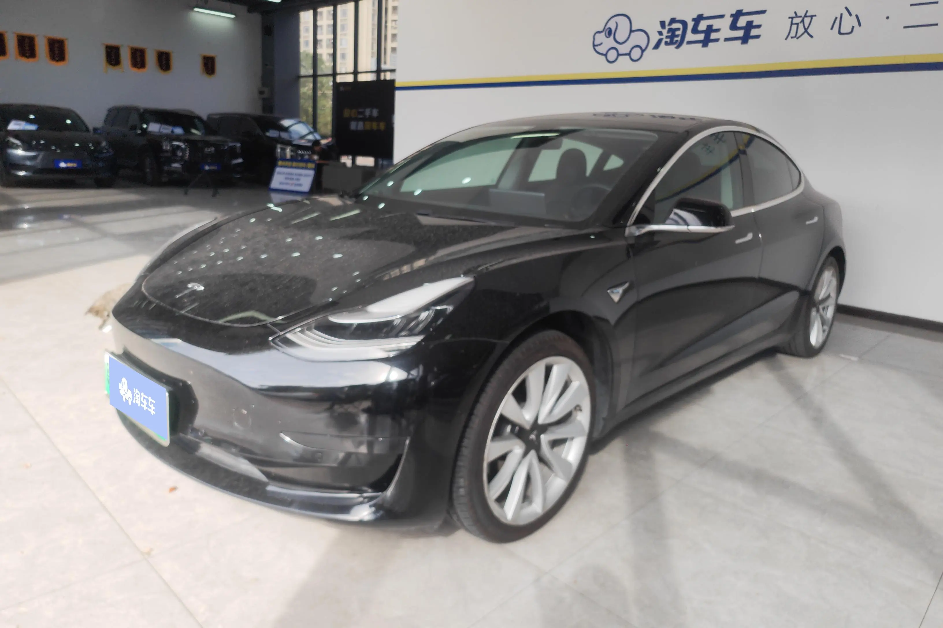 Tesla Model 3  из Китая
