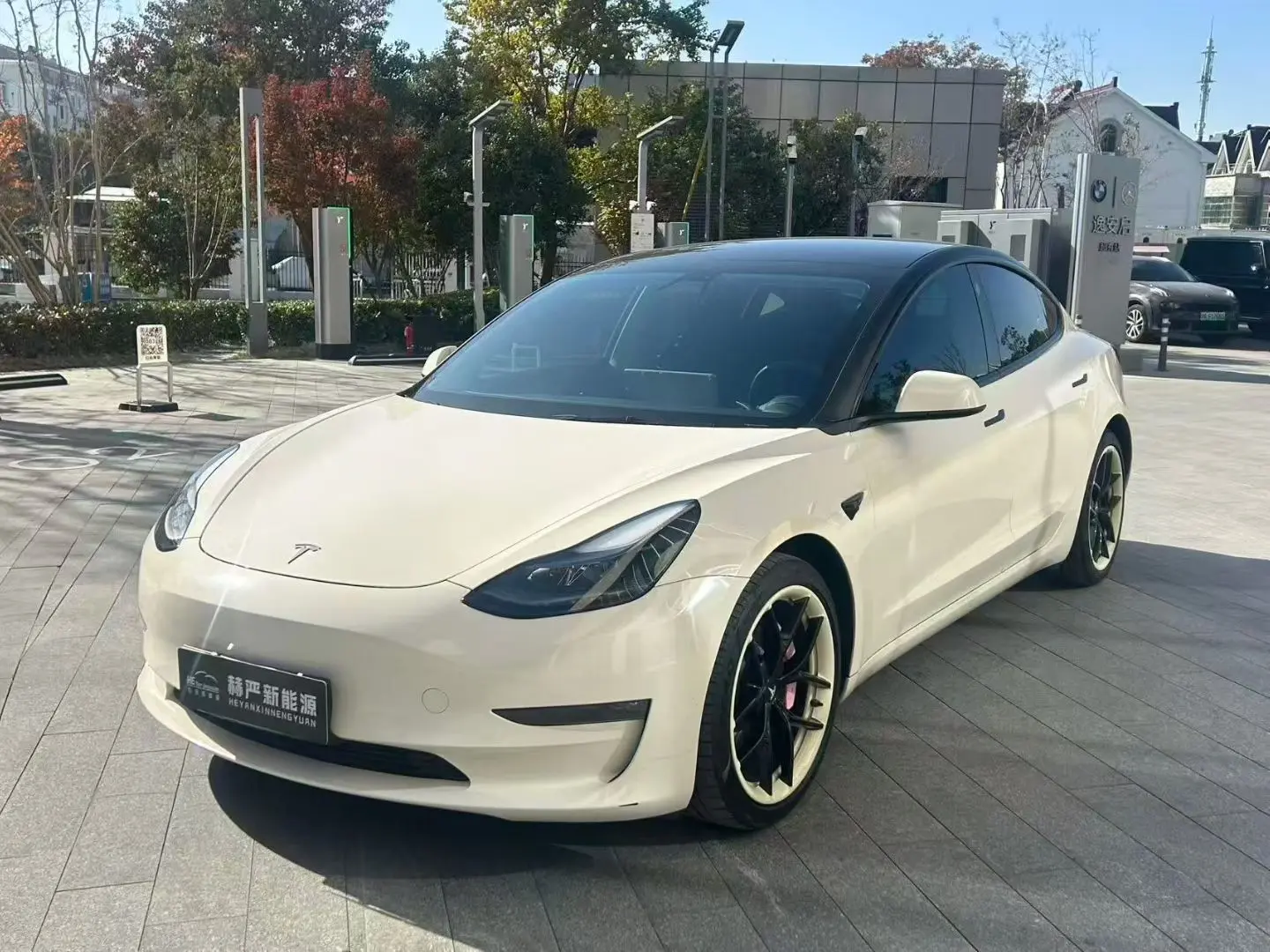 Tesla Model 3  из Китая