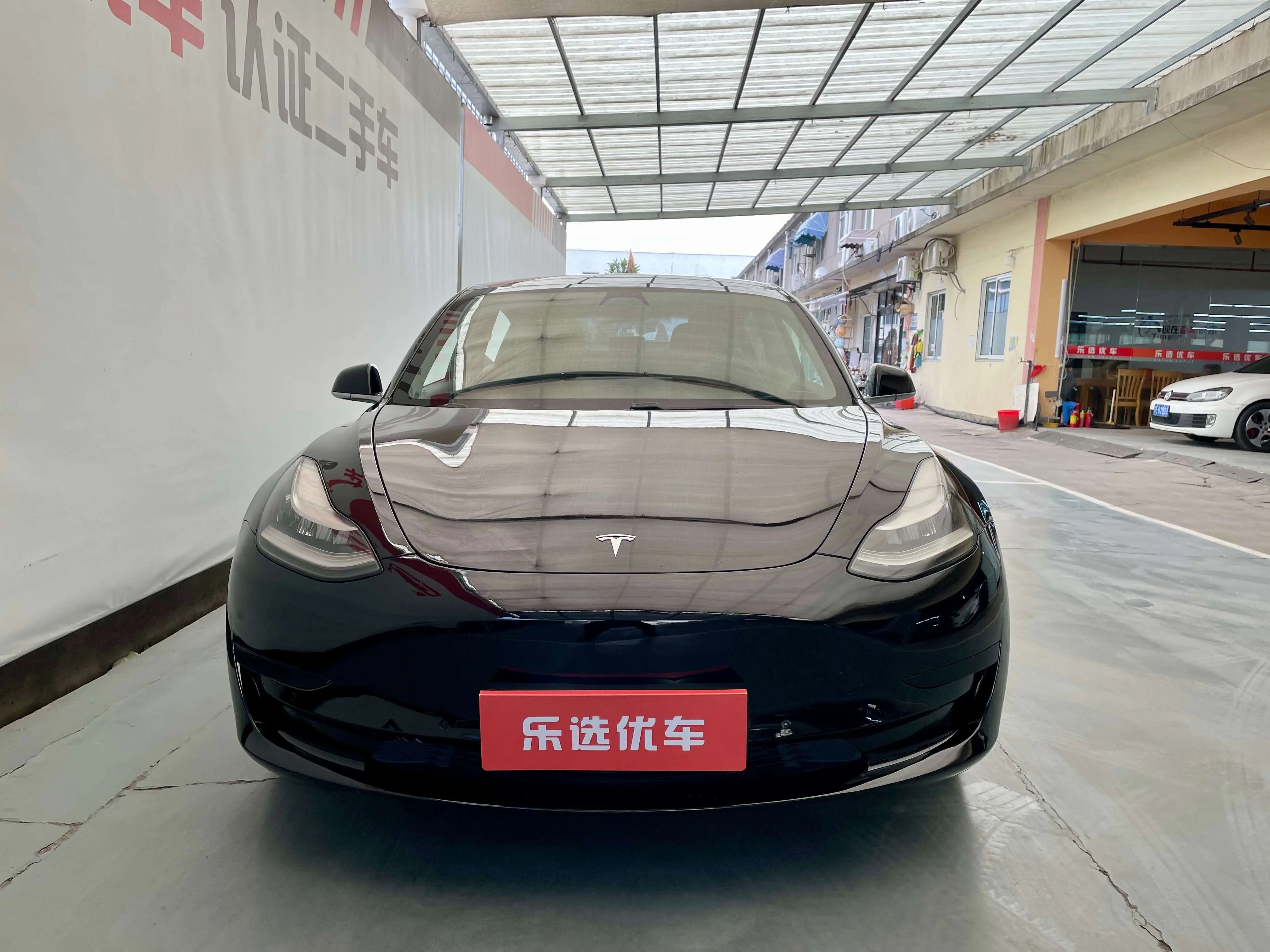 Tesla Model 3  из Китая