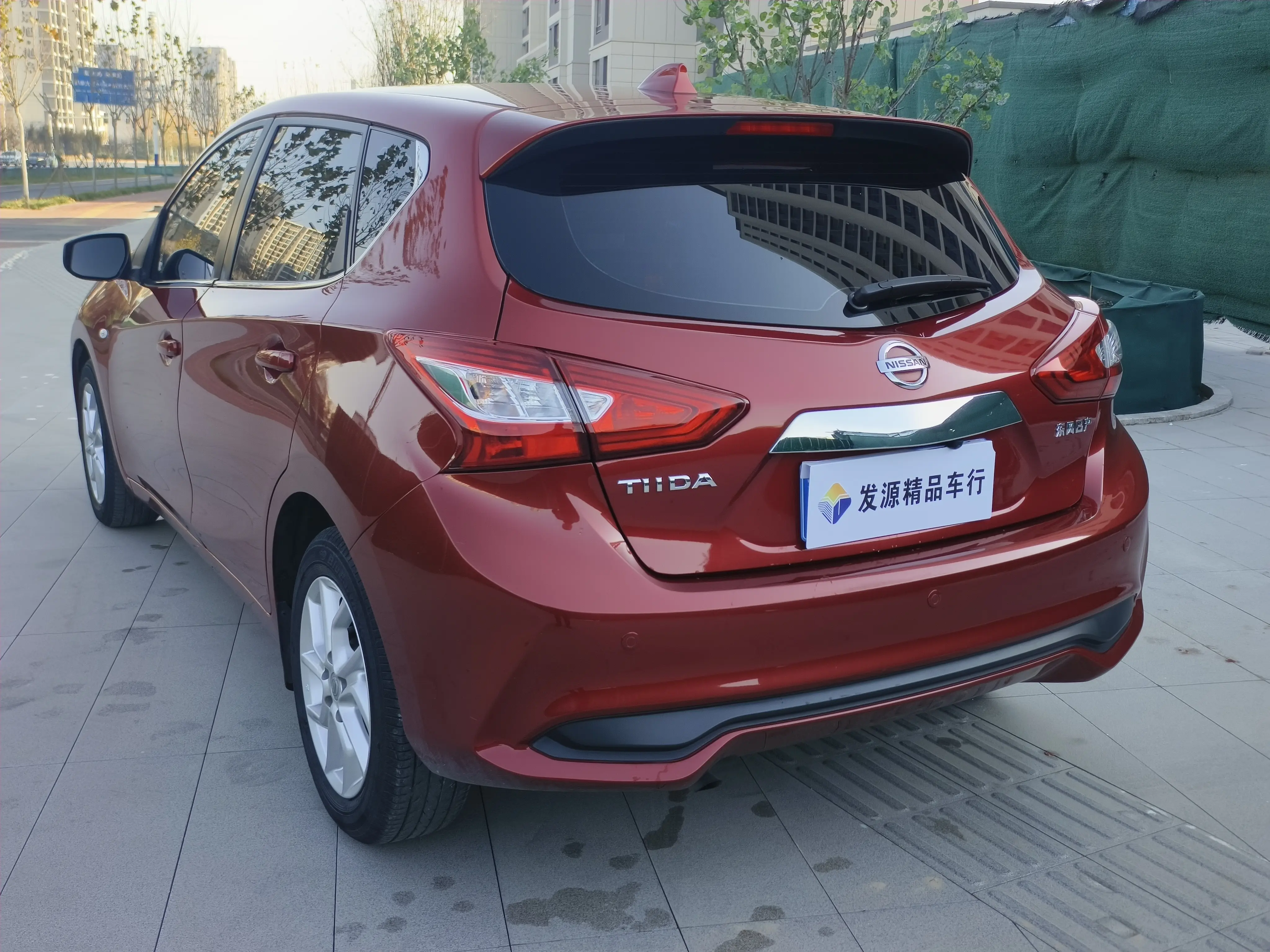 Nissan Tiida  из Китая