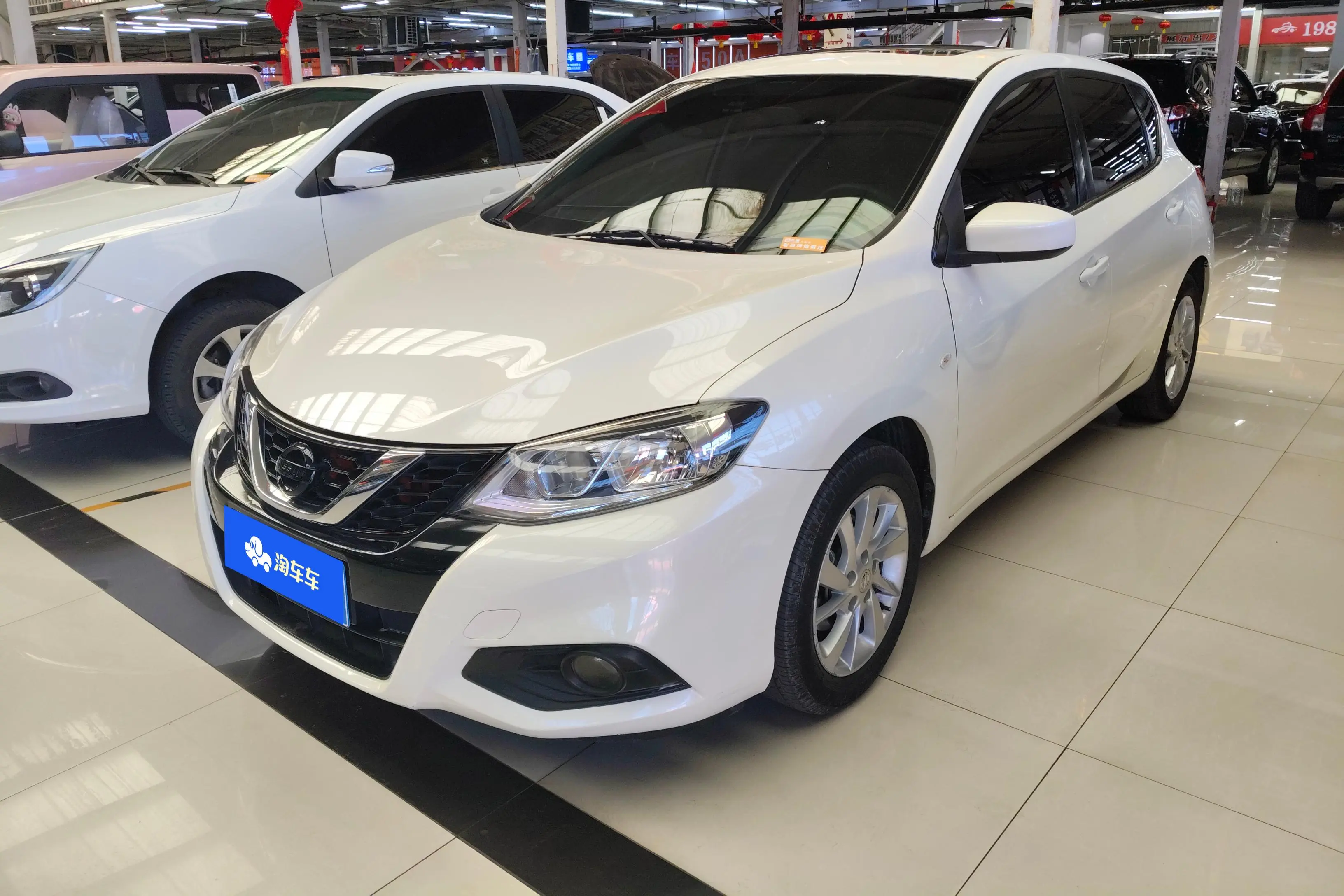 Nissan Tiida  из Китая