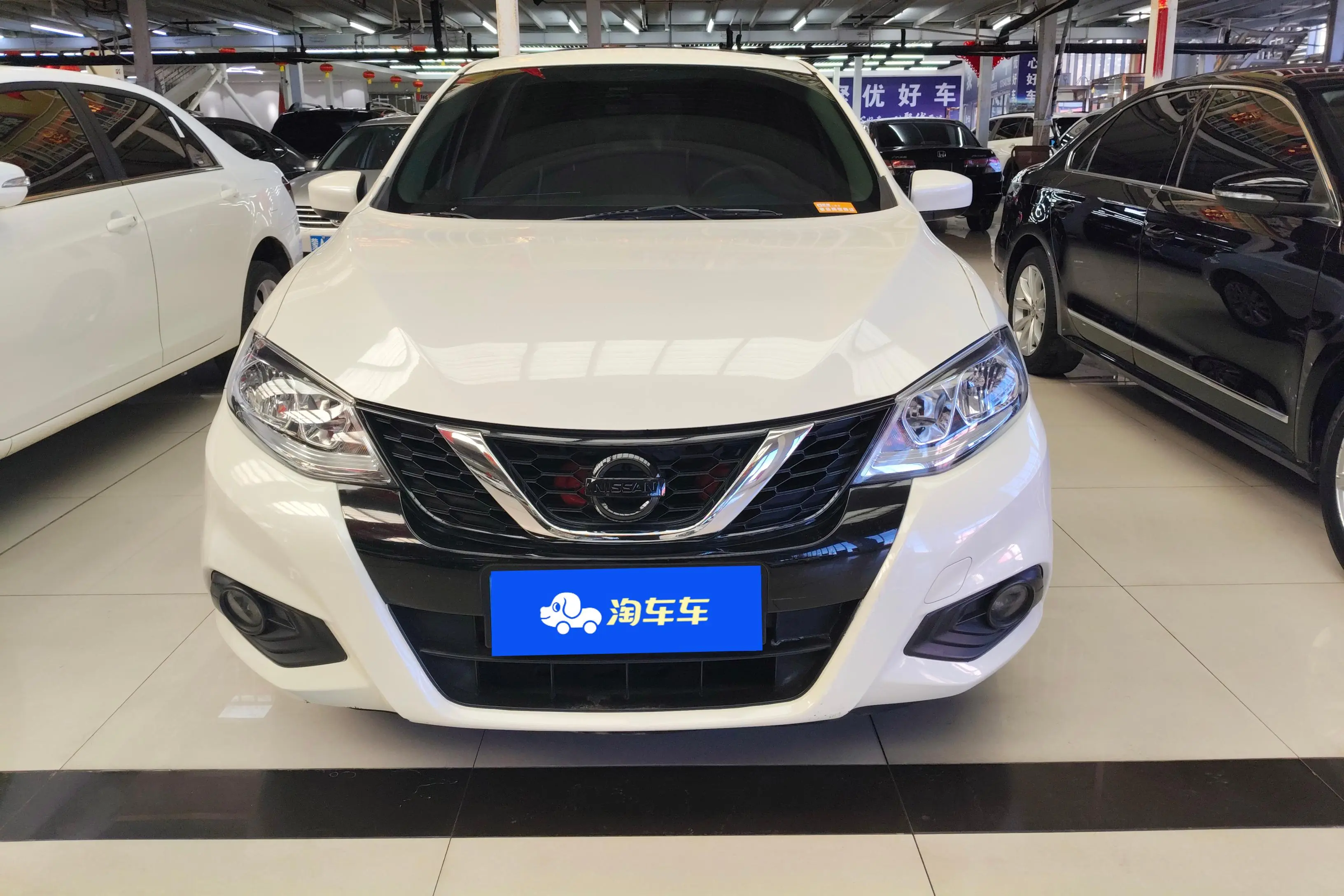 Nissan Tiida  из Китая