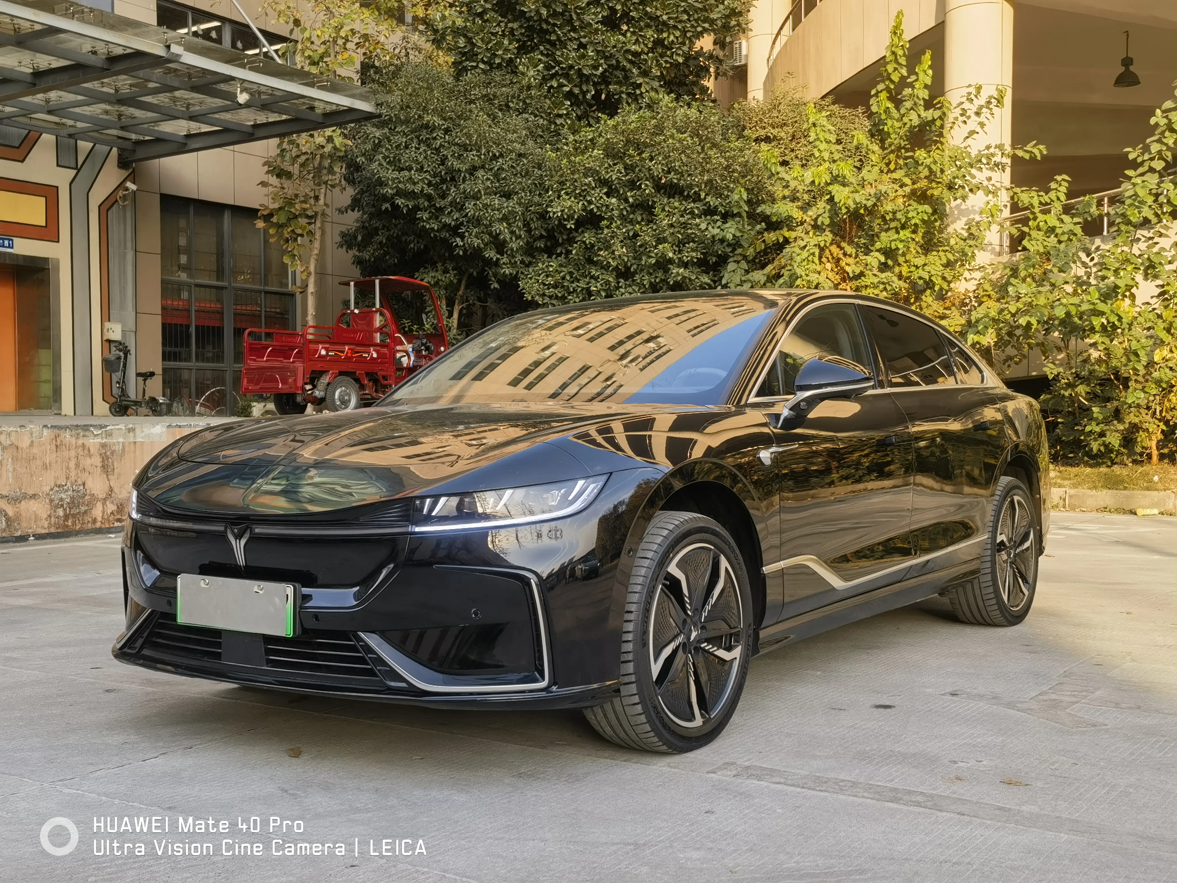 Voyah Passion EV  из Китая