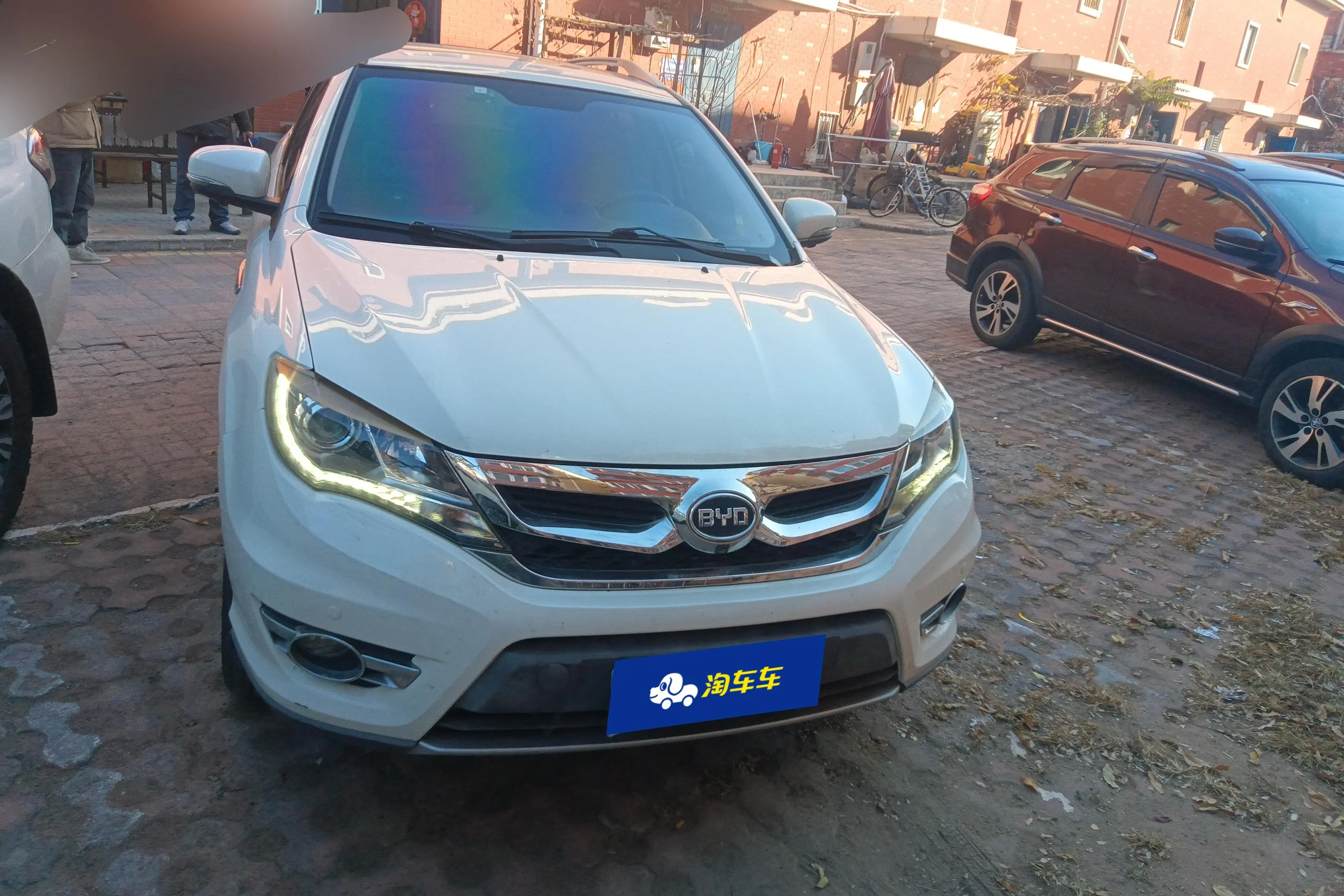 BYD S7  из Китая