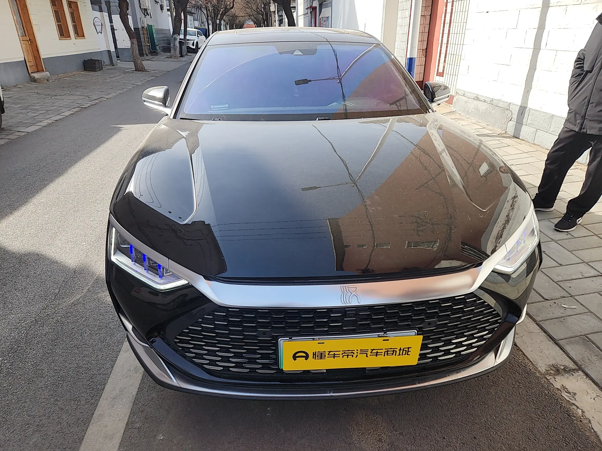 BYD HAN DM  из Китая