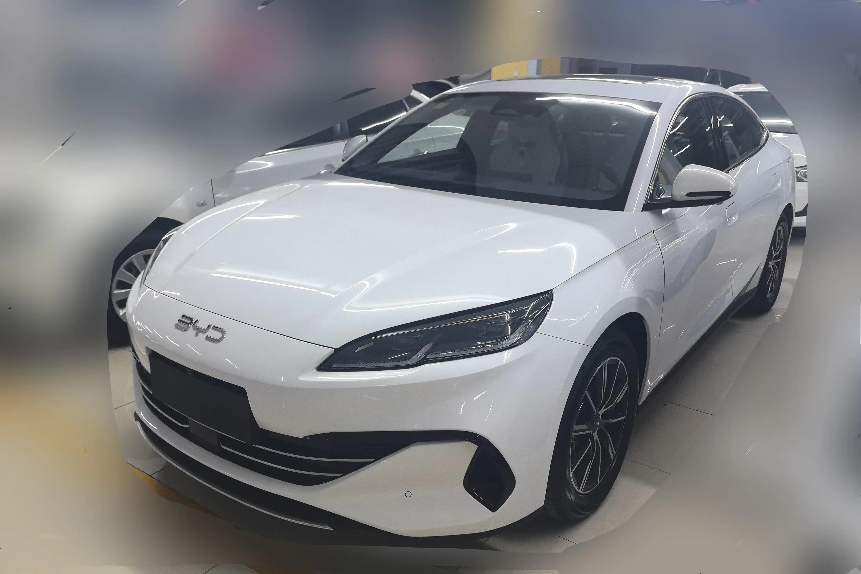 BYD Seal 06DM  из Китая