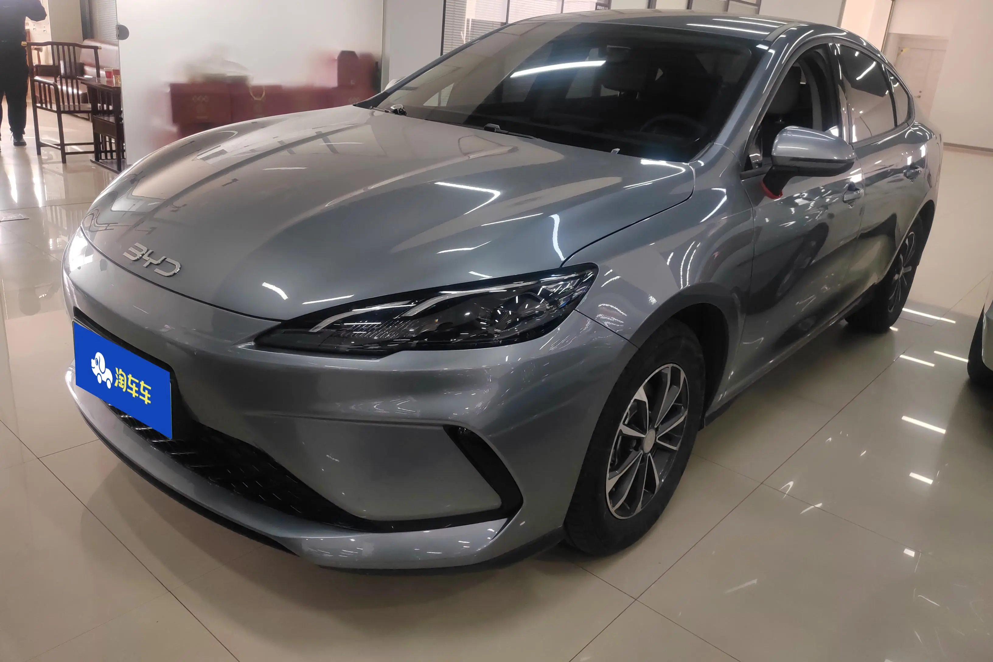 BYD Seal 05DM  из Китая