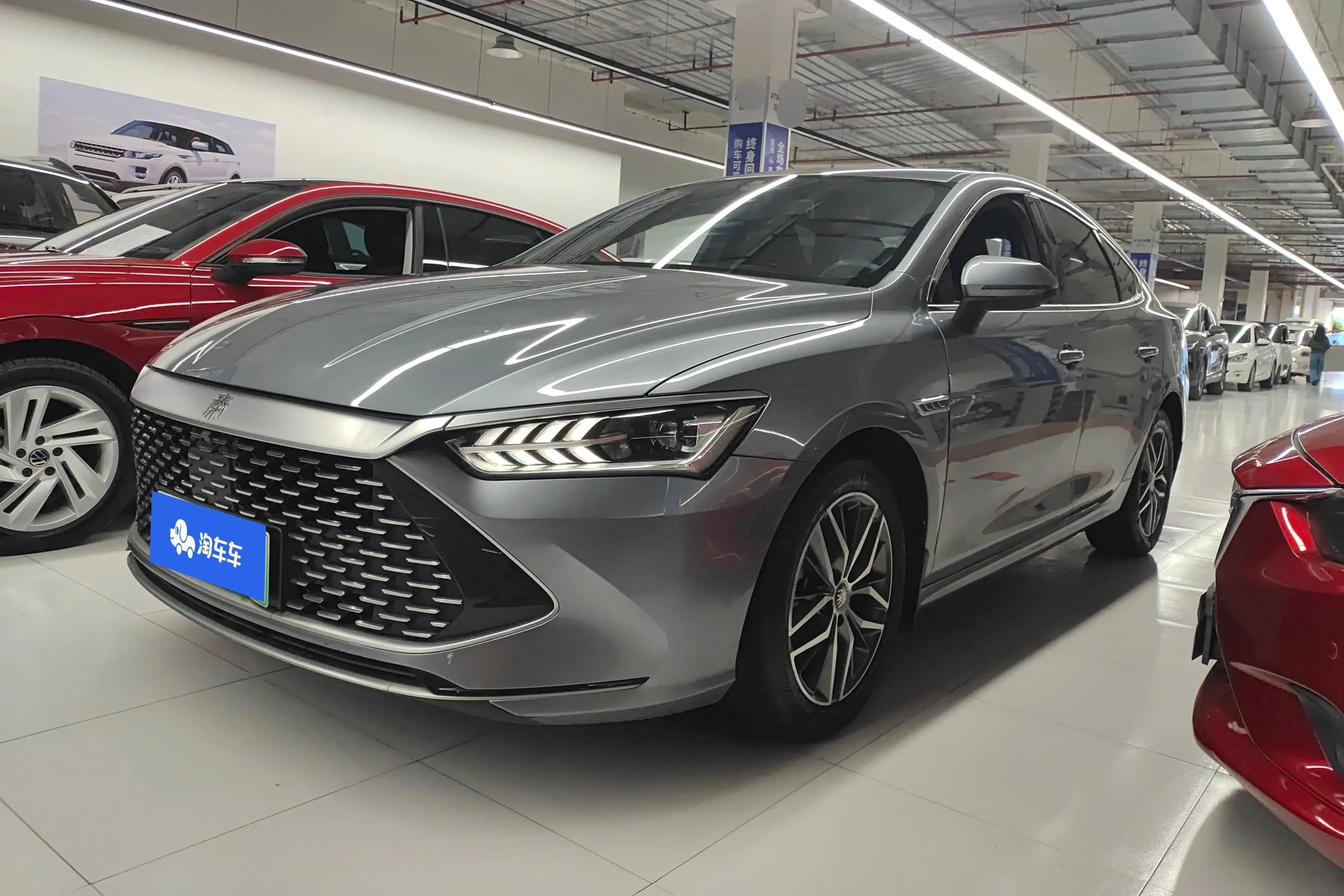 BYD Qin PLUS DM  из Китая