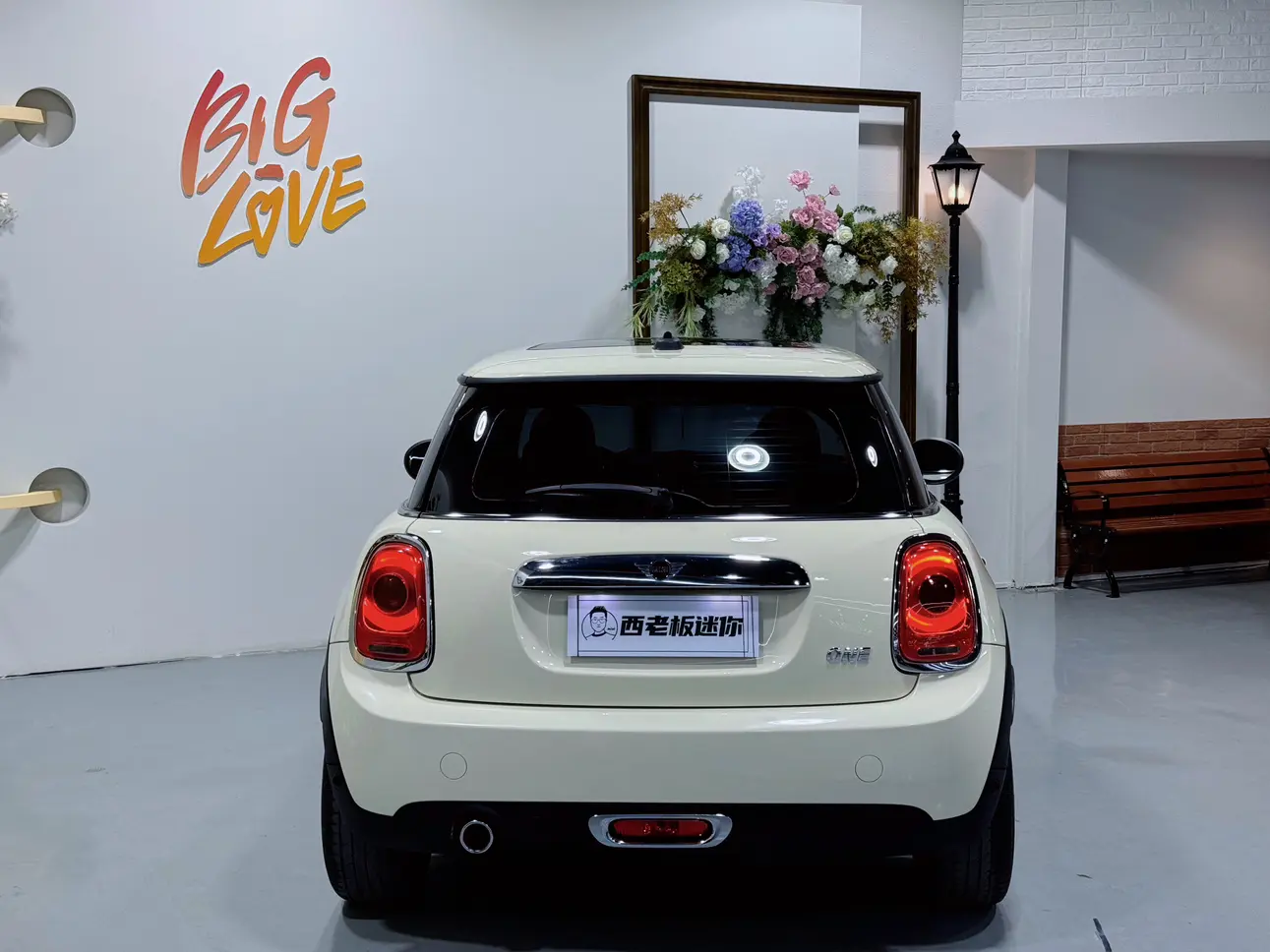 MINI 
