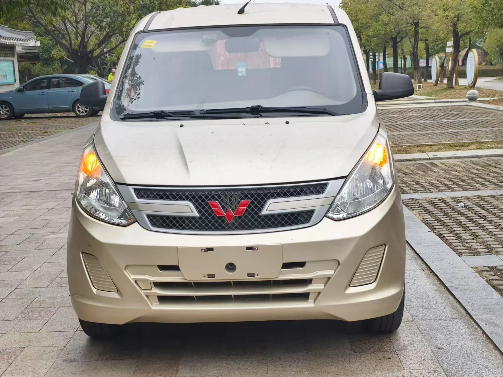 Wuling Rongguang V  из Китая