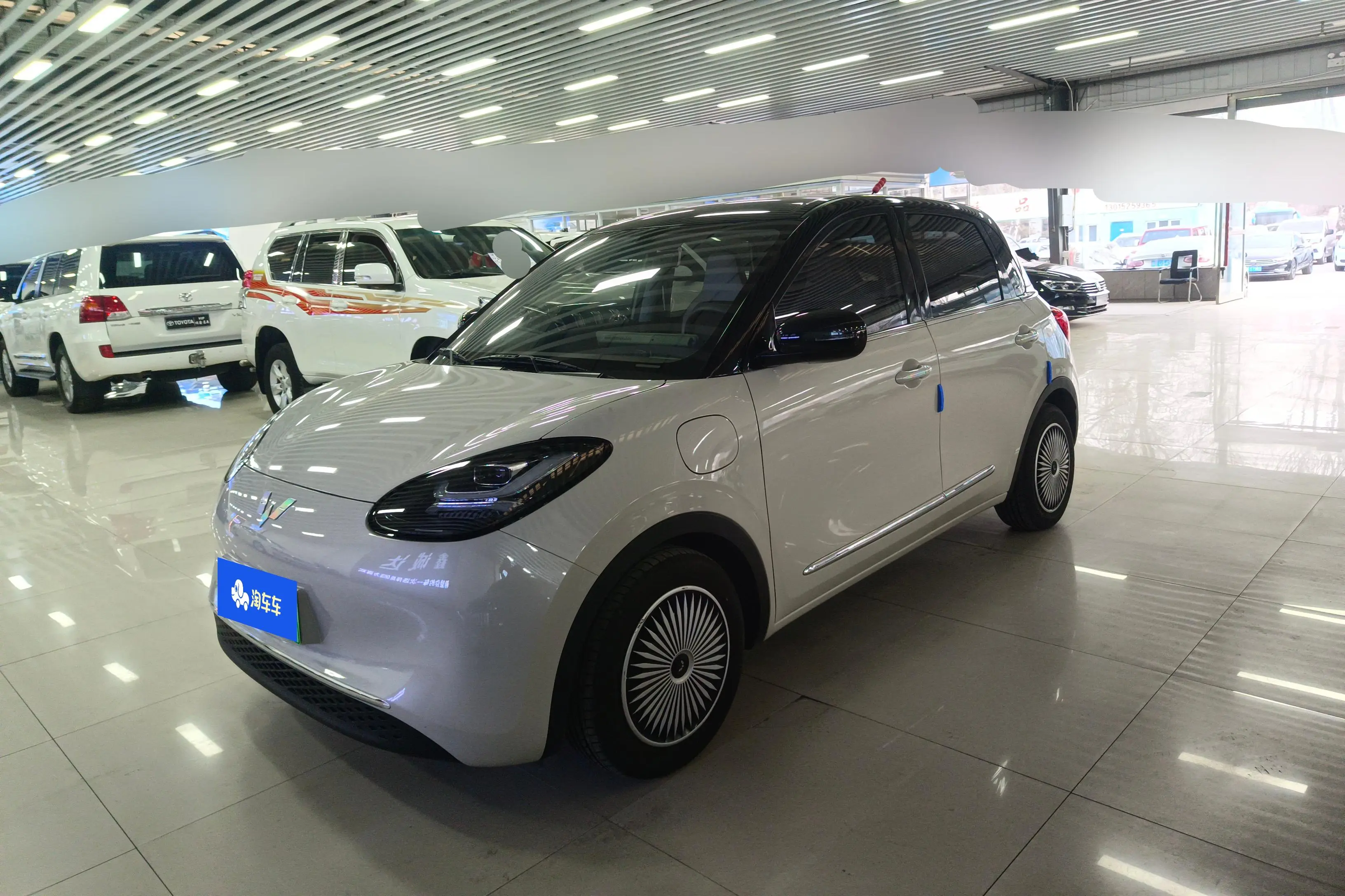 Wuling Bingo  из Китая