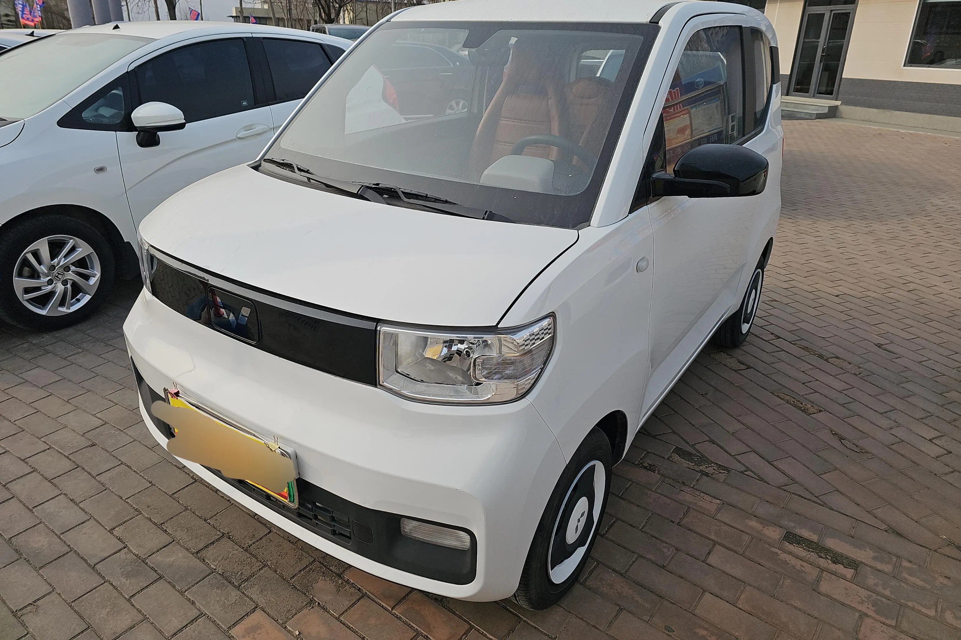 Wuling Hongguang MINIEV  из Китая