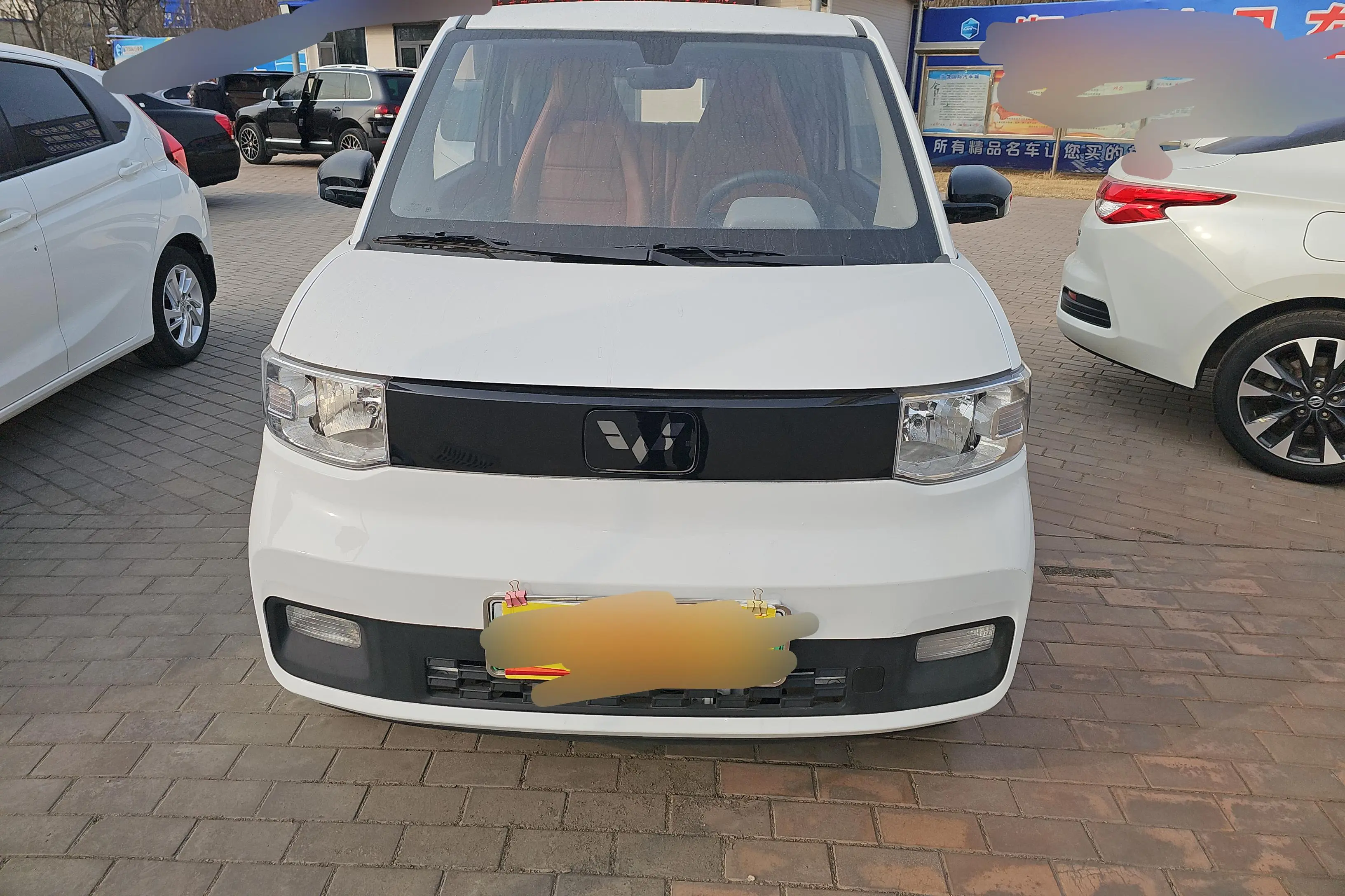 Wuling Hongguang MINIEV  из Китая