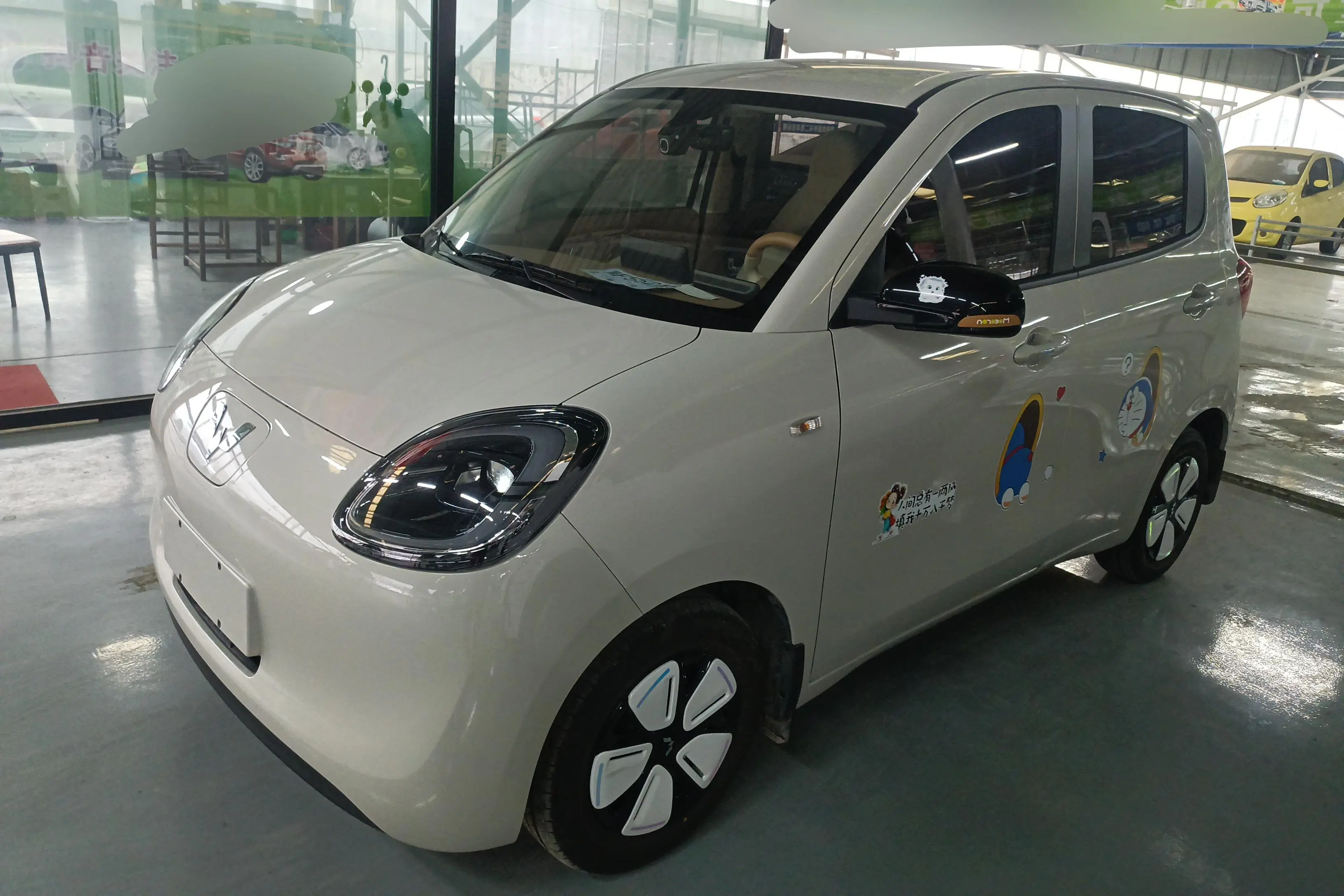 Wuling Hongguang MINIEV  из Китая