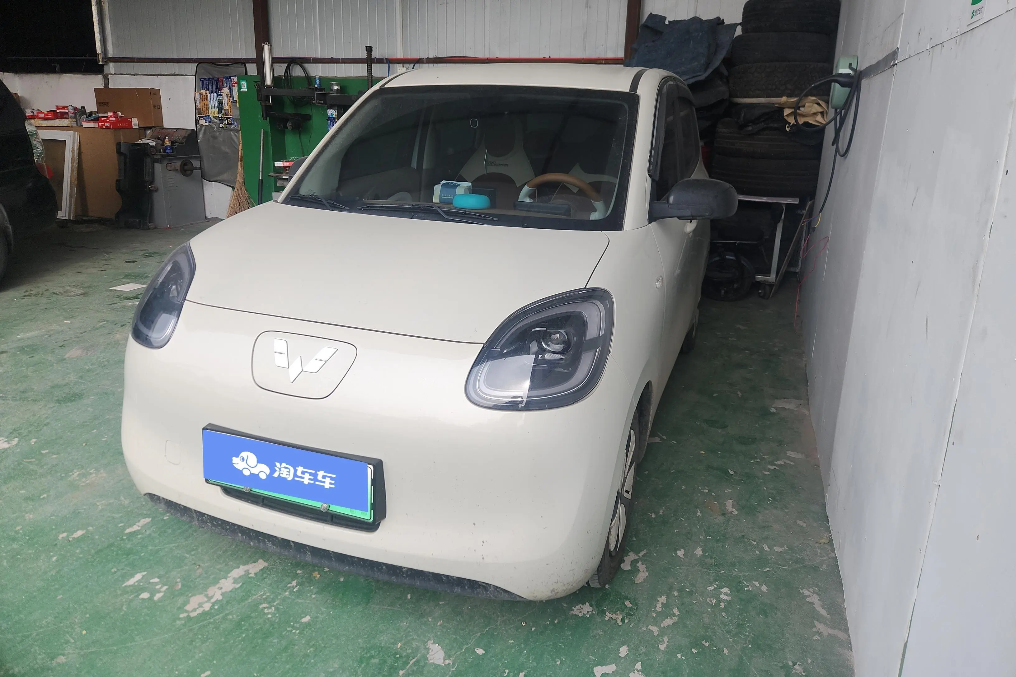 Wuling Hongguang MINIEV  из Китая