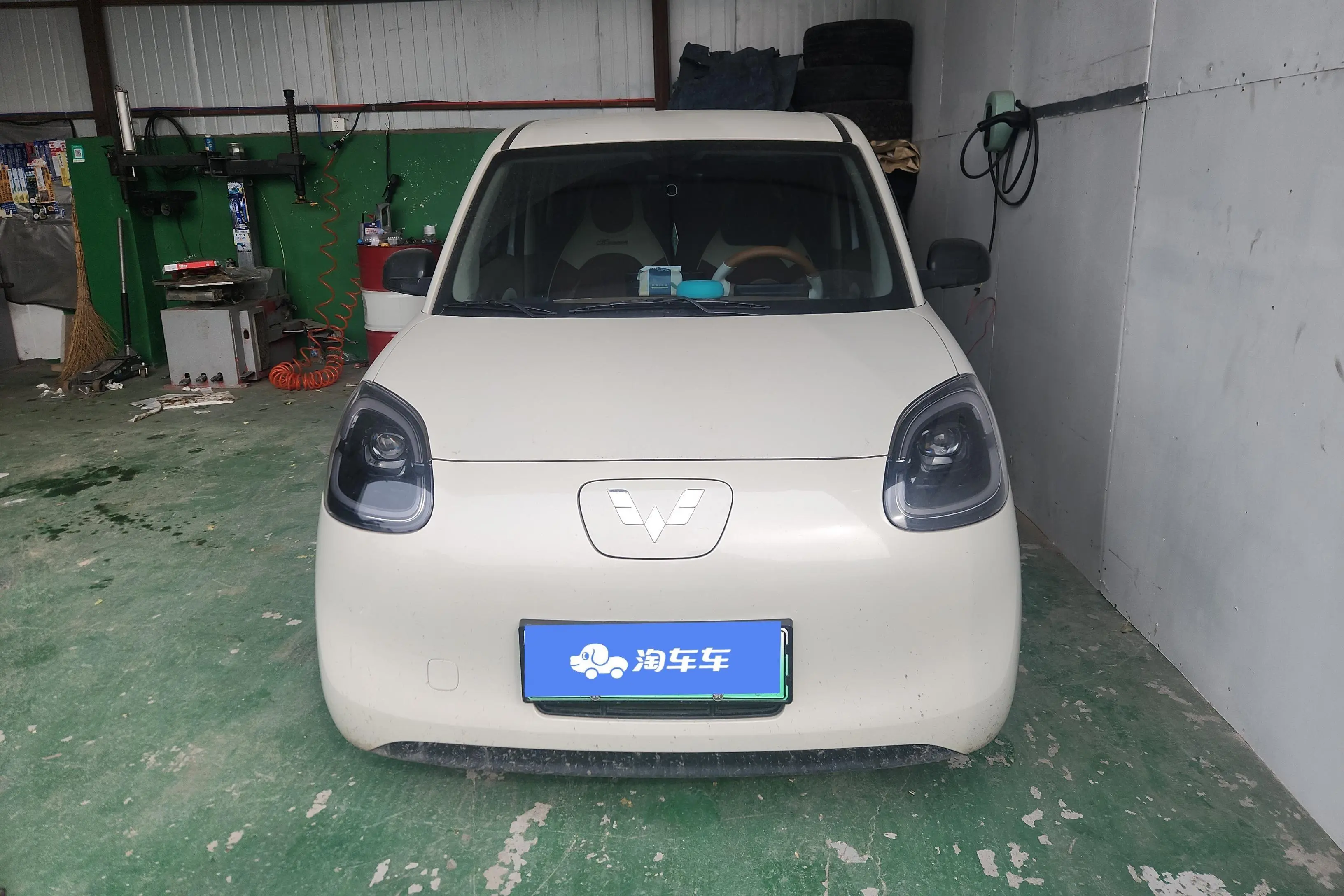 Wuling Hongguang MINIEV  из Китая