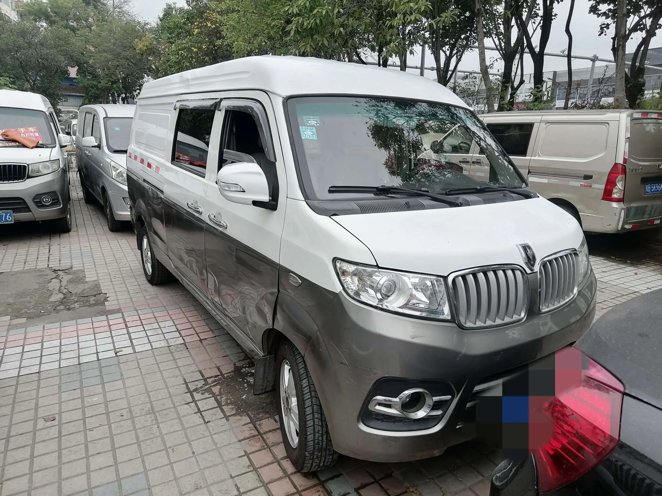 Golden cup New Hiace X30L  из Китая