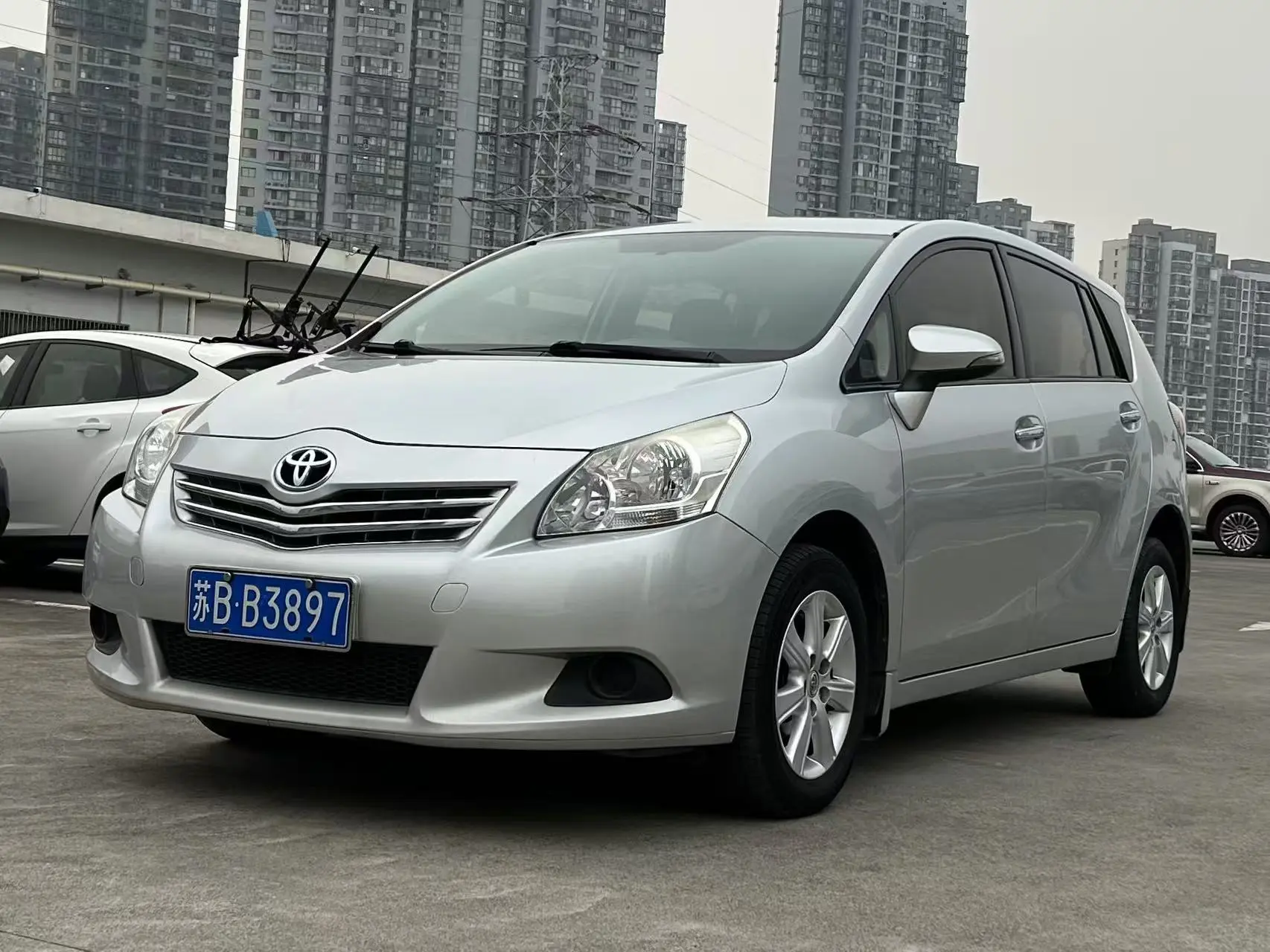 Toyota Verso / EZ  из Китая