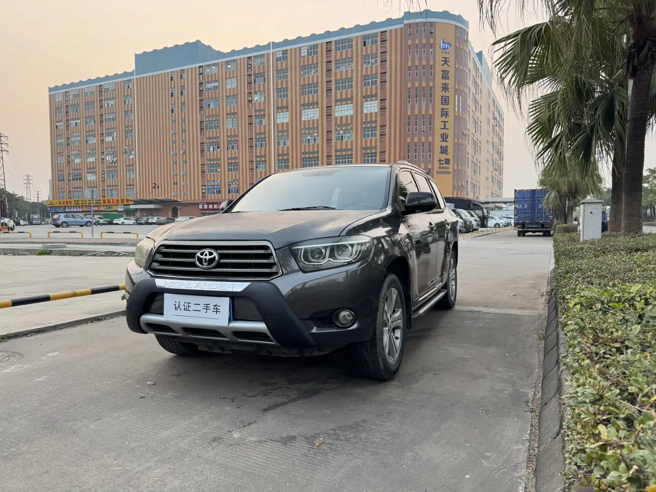 Toyota Highlander  из Китая