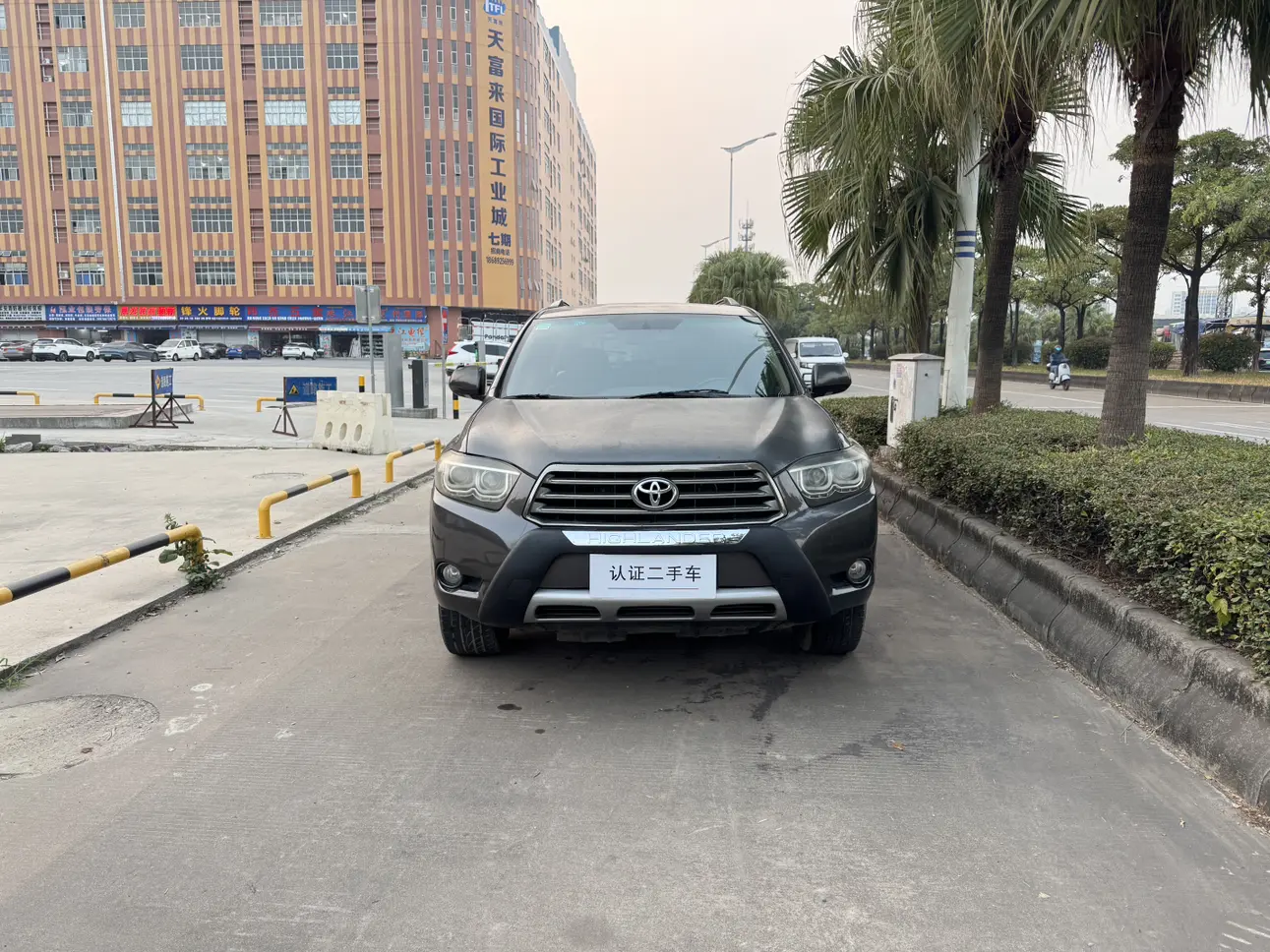 Toyota Highlander  из Китая