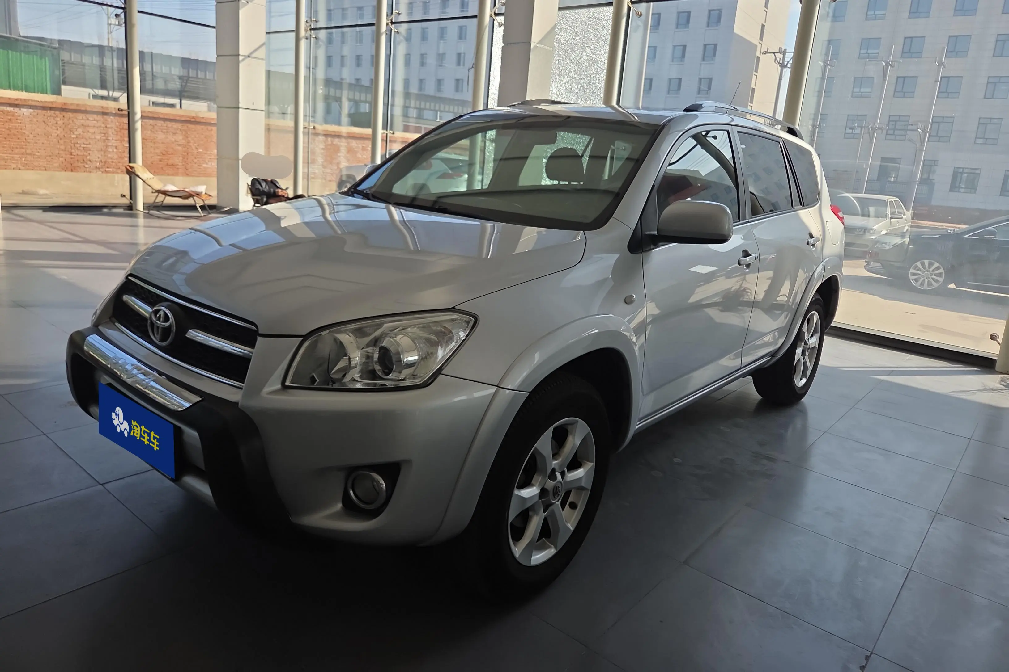 Toyota RAV4  из Китая