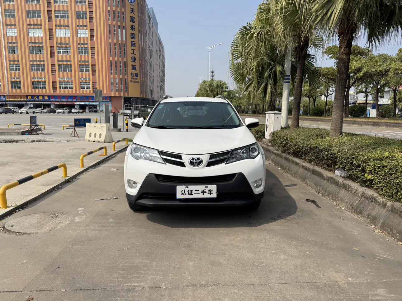 Toyota RAV4  из Китая