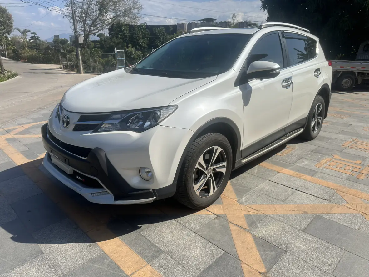 Toyota RAV4  из Китая
