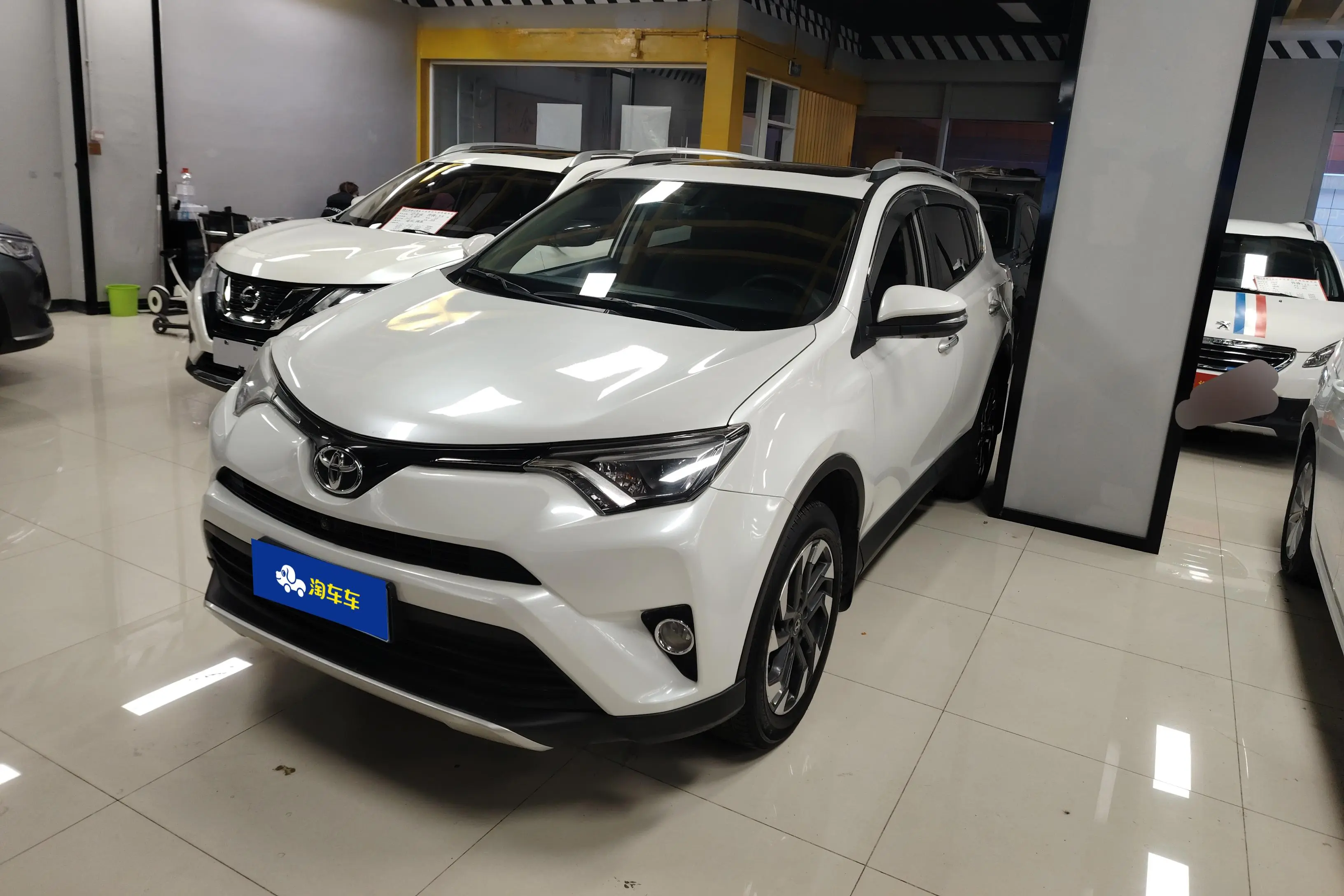Toyota RAV4  из Китая