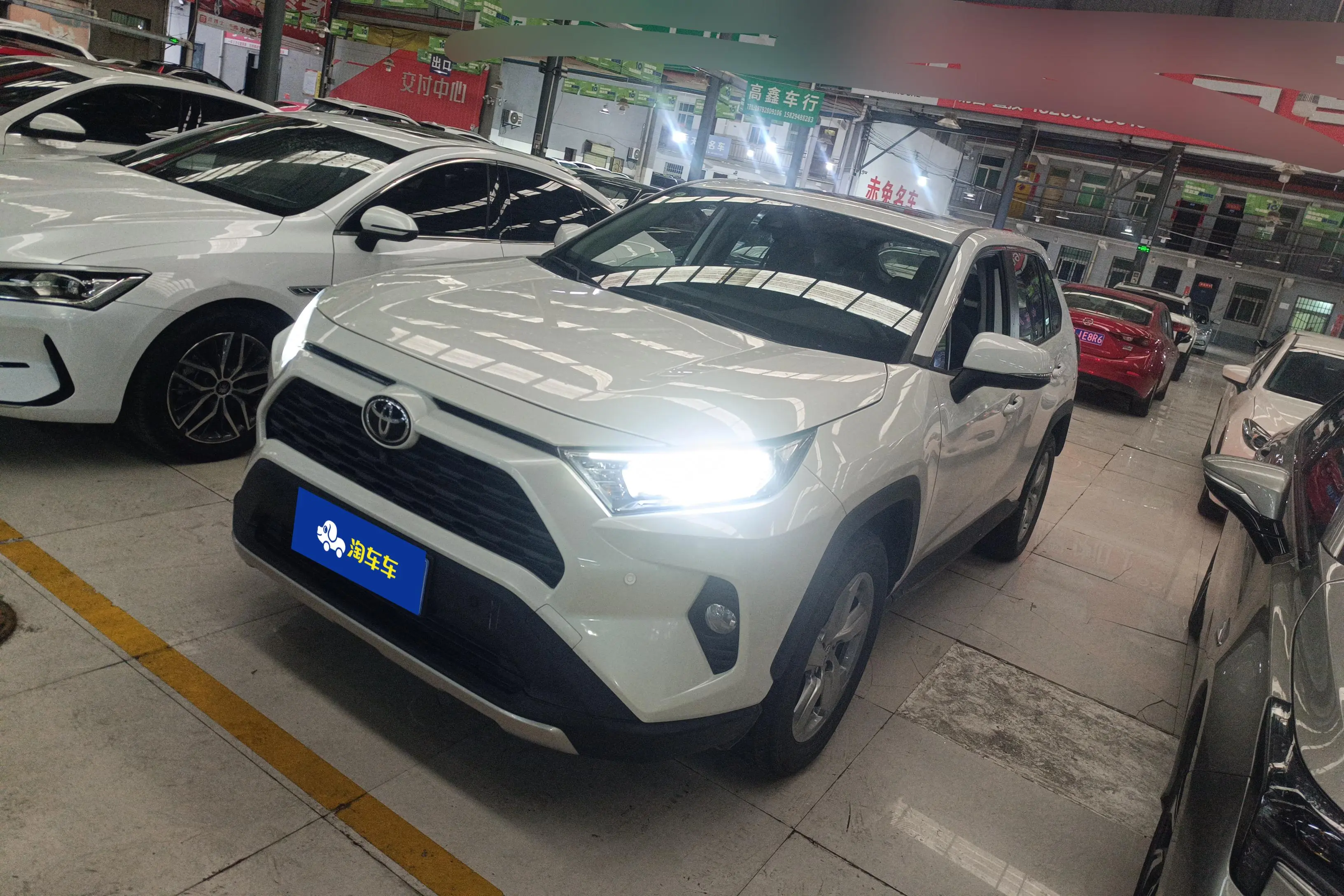 Toyota RAV4  из Китая