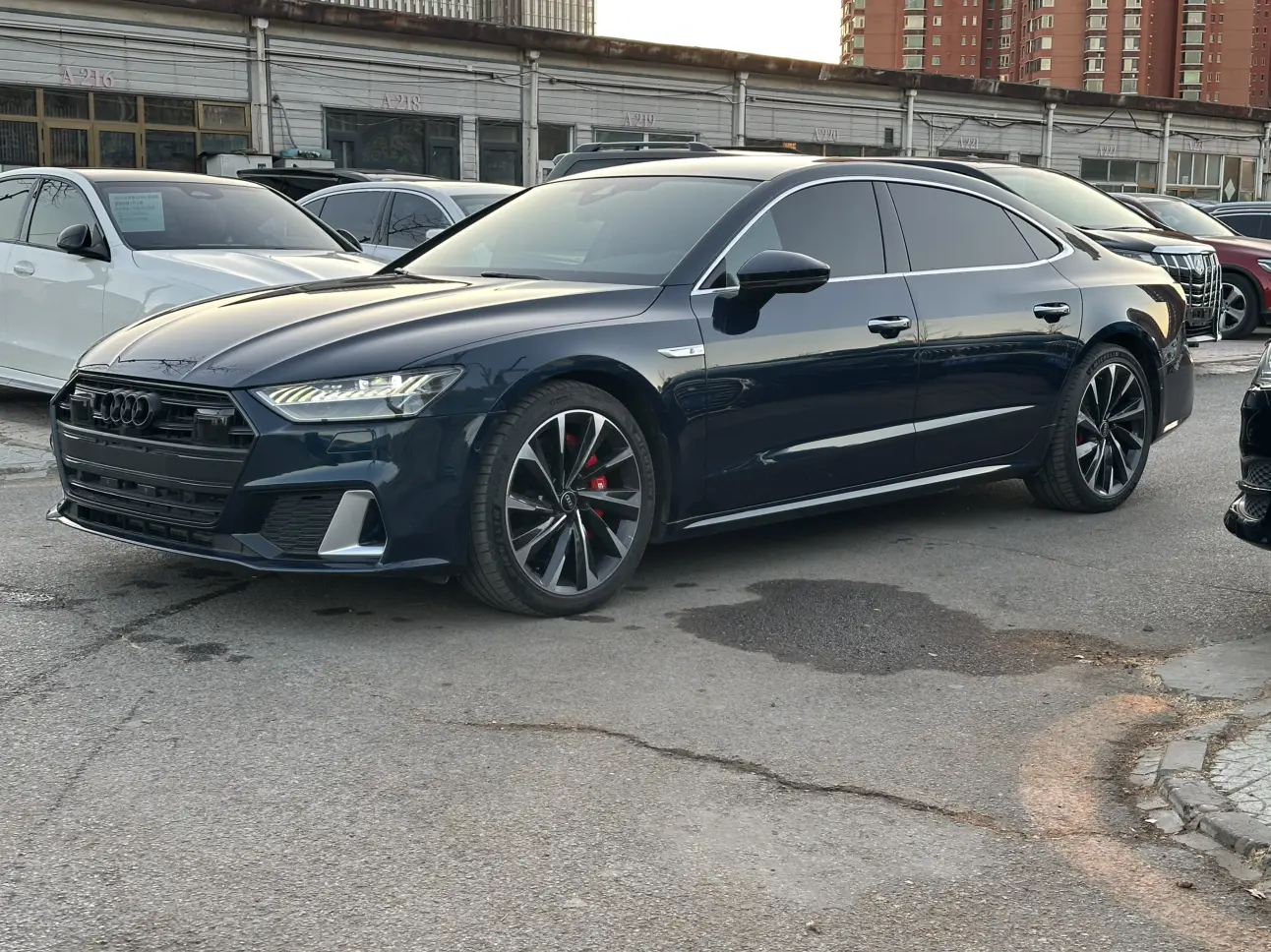 Audi A7L