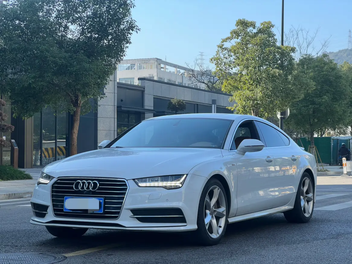 Audi A7  из Китая