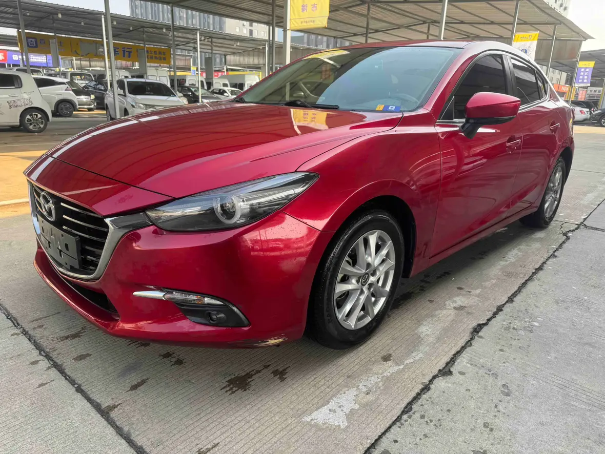 Mazda Axela (Mazda3)  из Китая