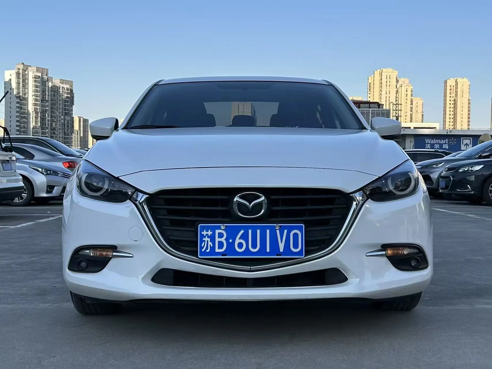Mazda Axela (Mazda3)  из Китая
