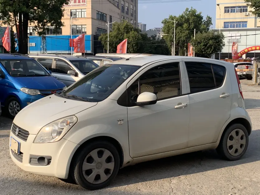 Suzuki Paixi  из Китая