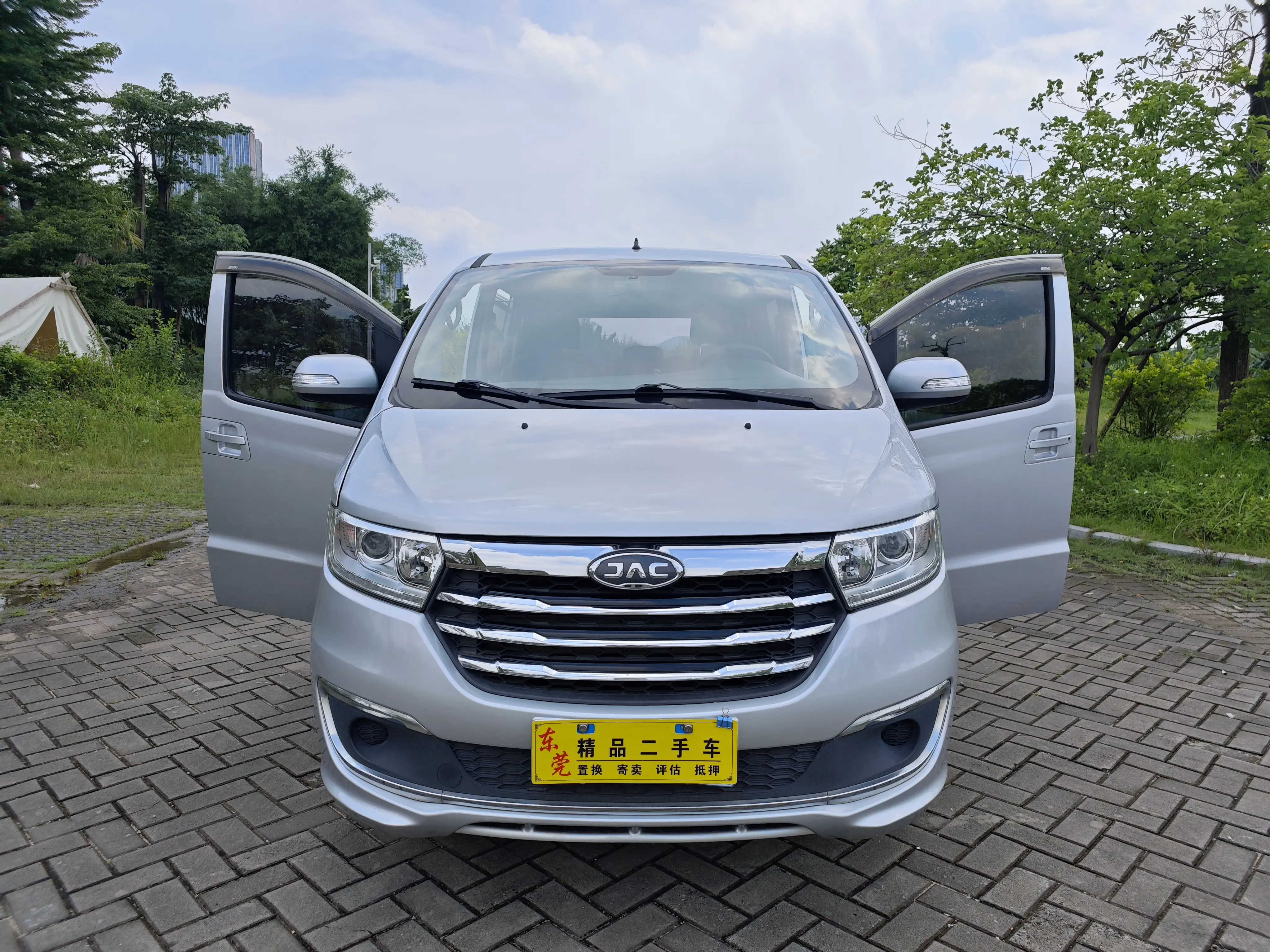 JAC Ruifeng M3  из Китая