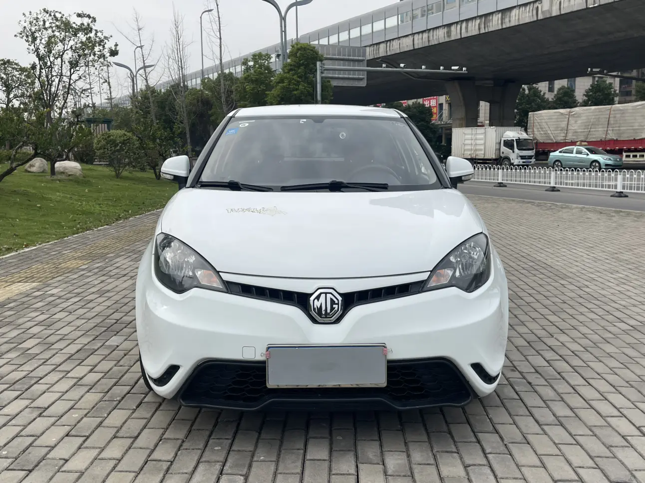 MG 3  из Китая